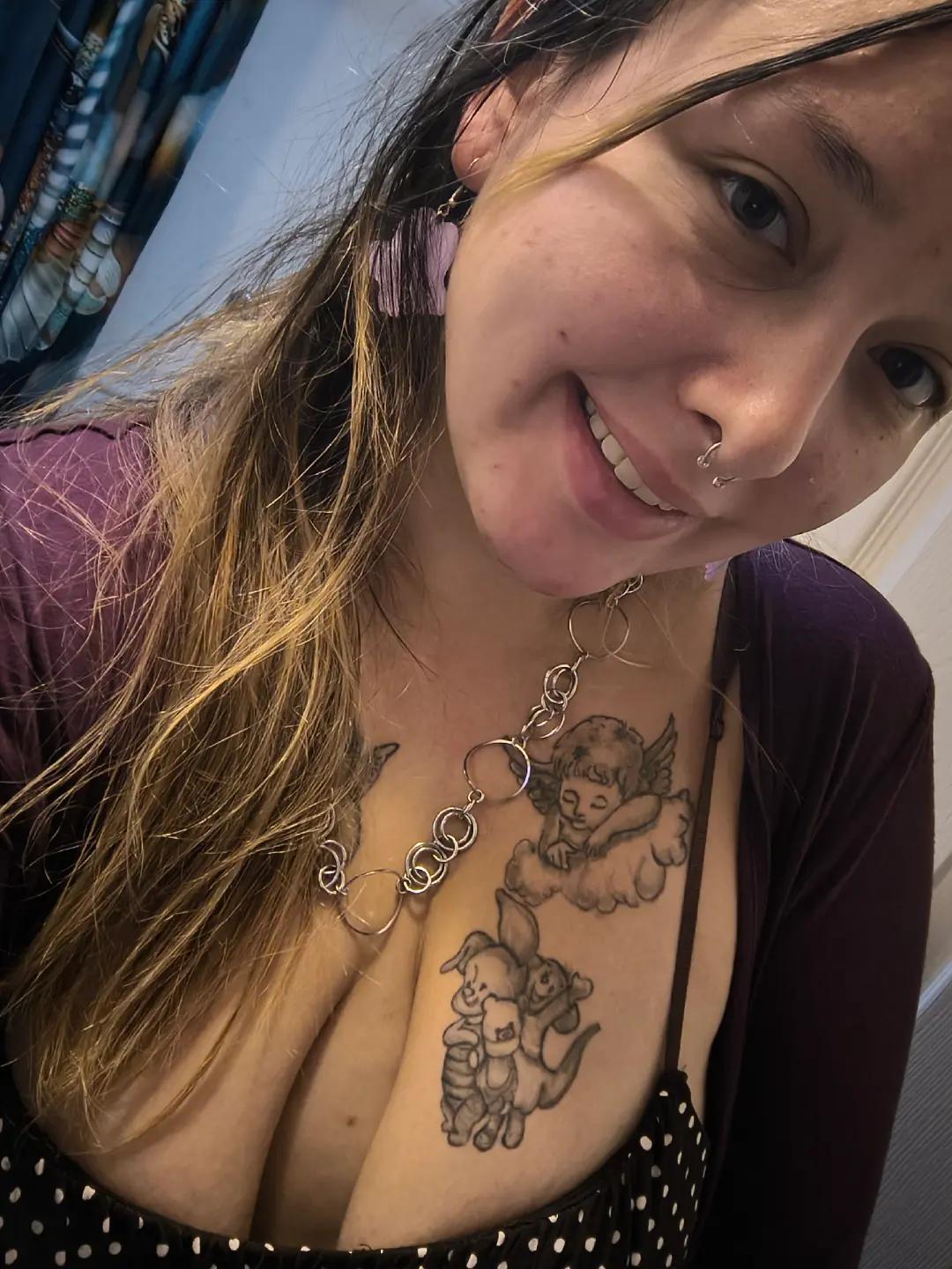 @Julie🃏&spades;️&clubs;️&hearts;️&diams;️🧿🔮🧙&zwj;♀️🪄🐦&zwj;⬛