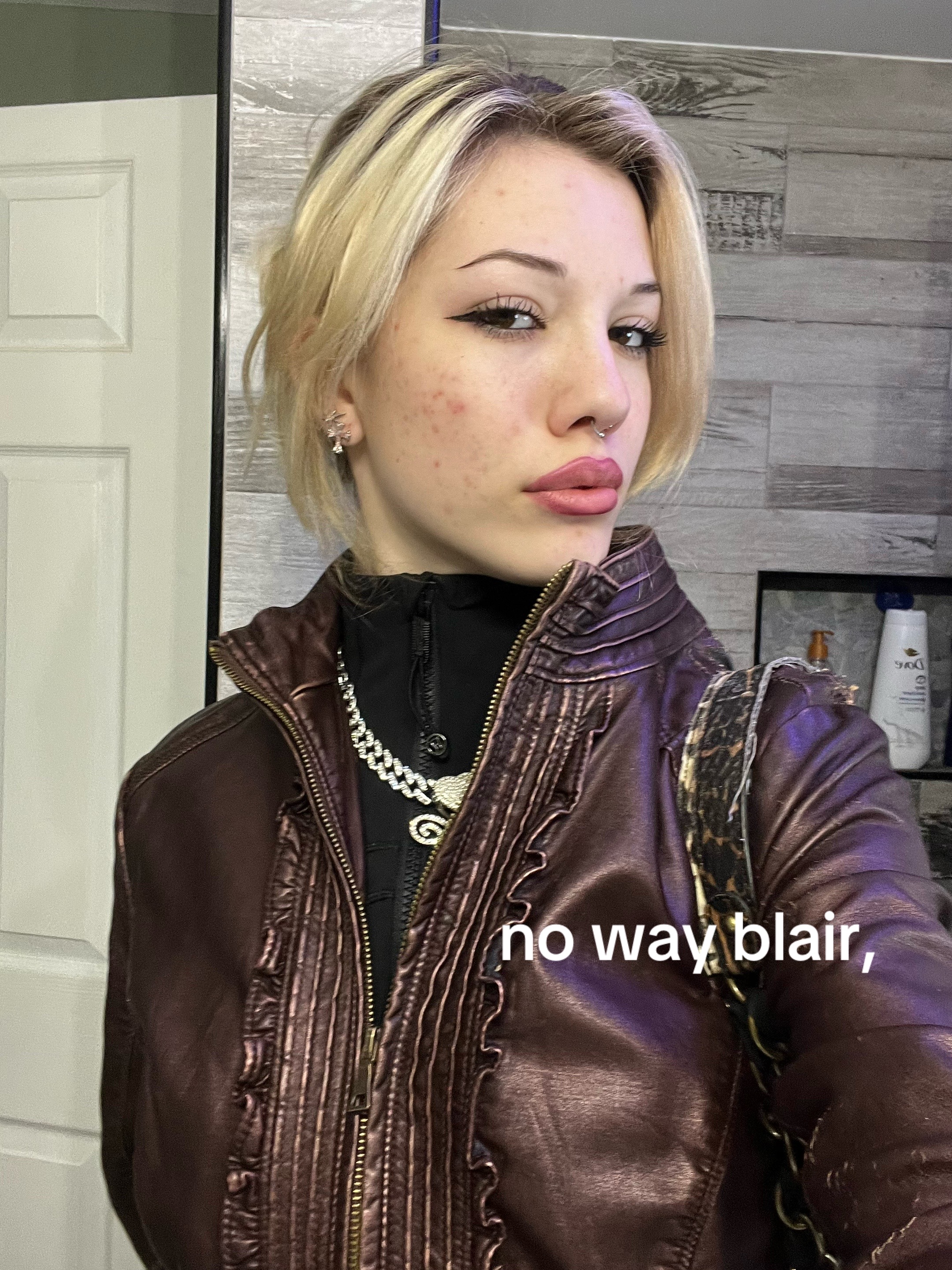 @d:mira$lynn:b