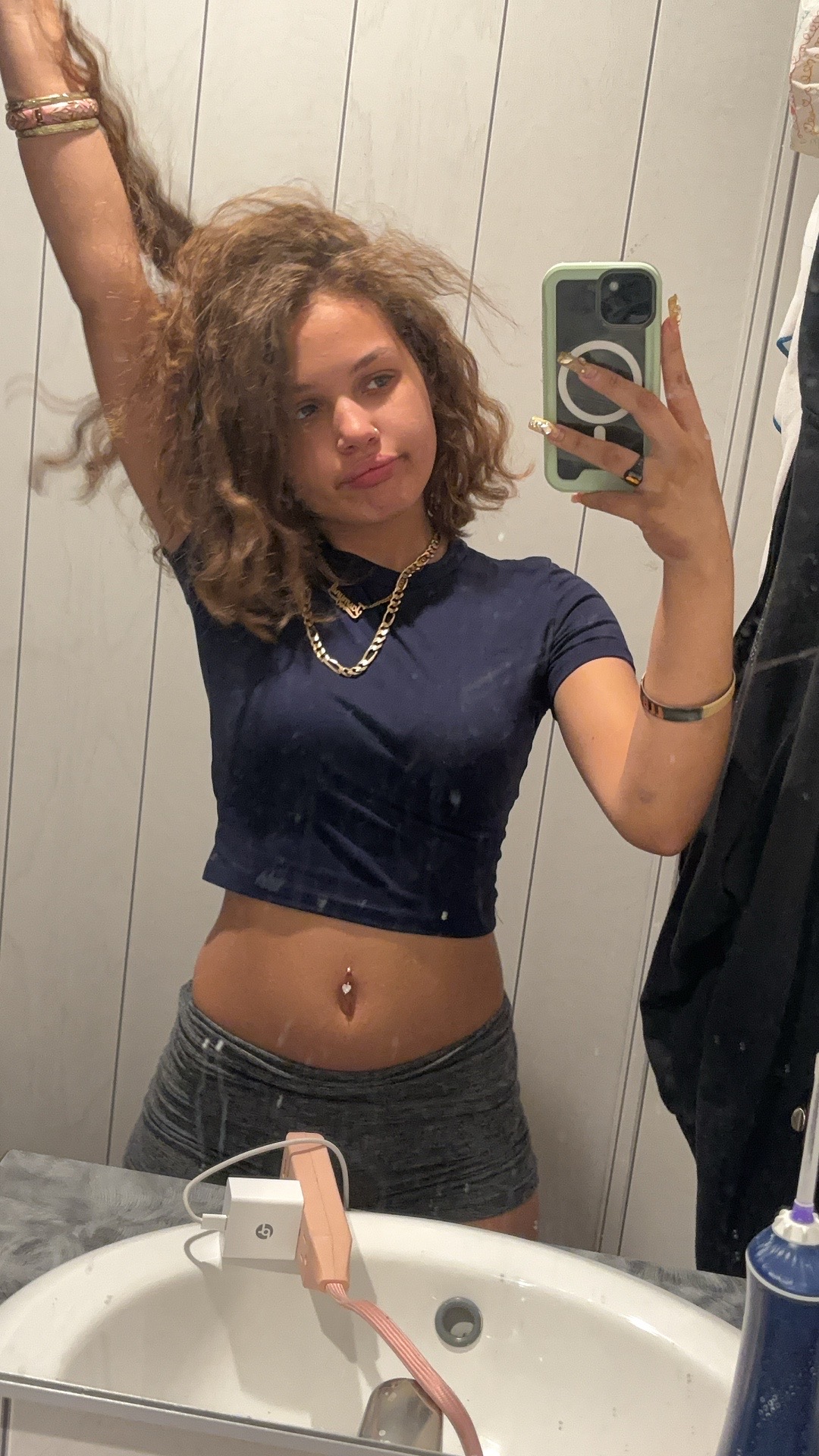 @ladyhitta4828040