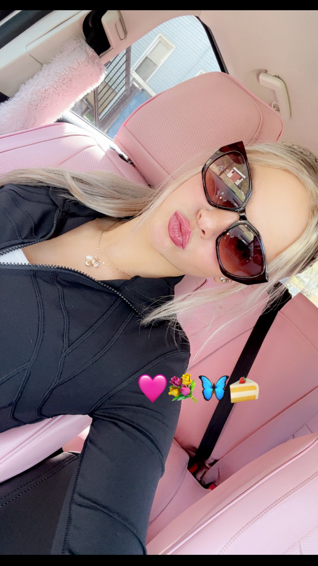 @emily💋ྀིྀི