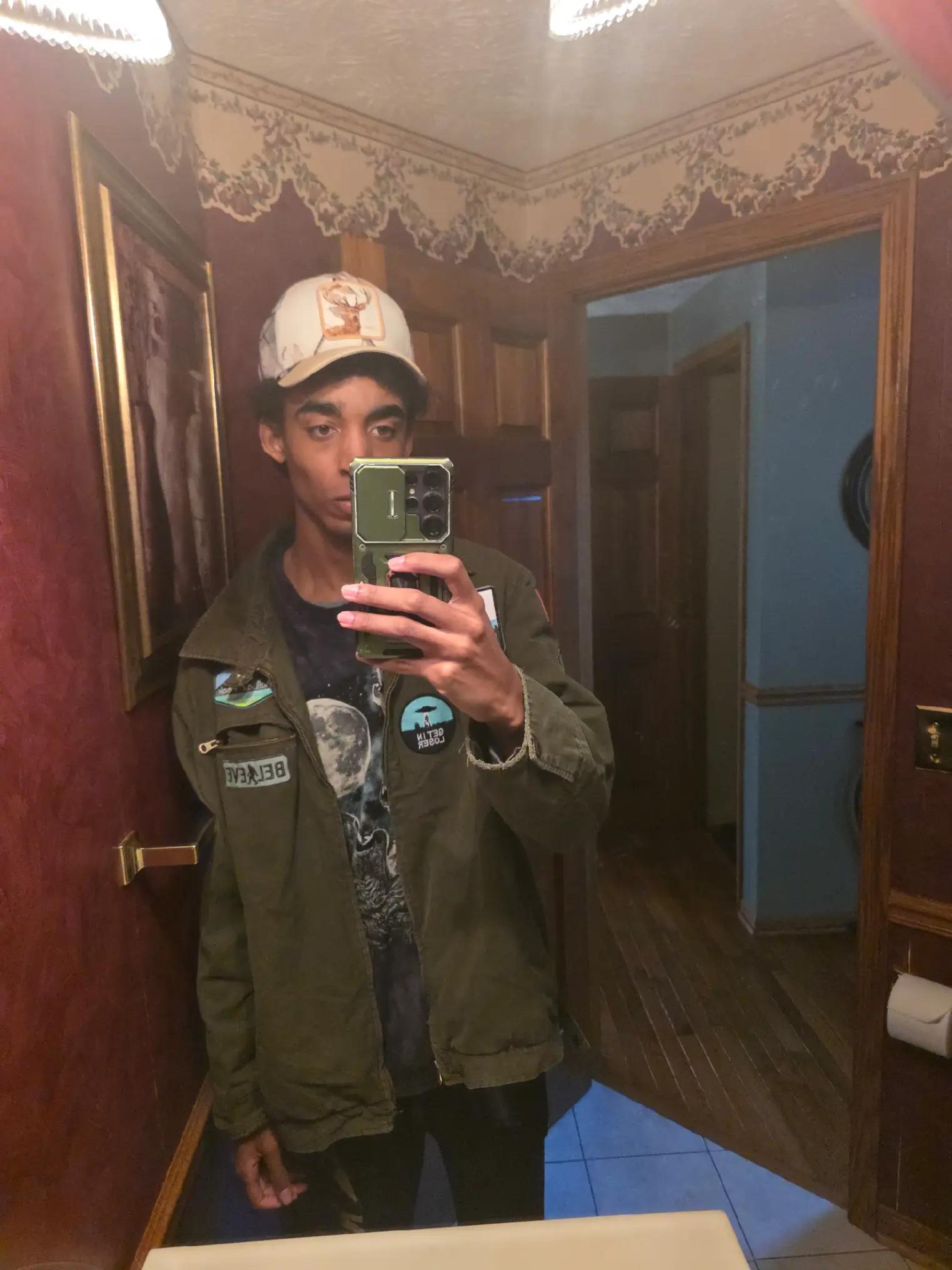 @️