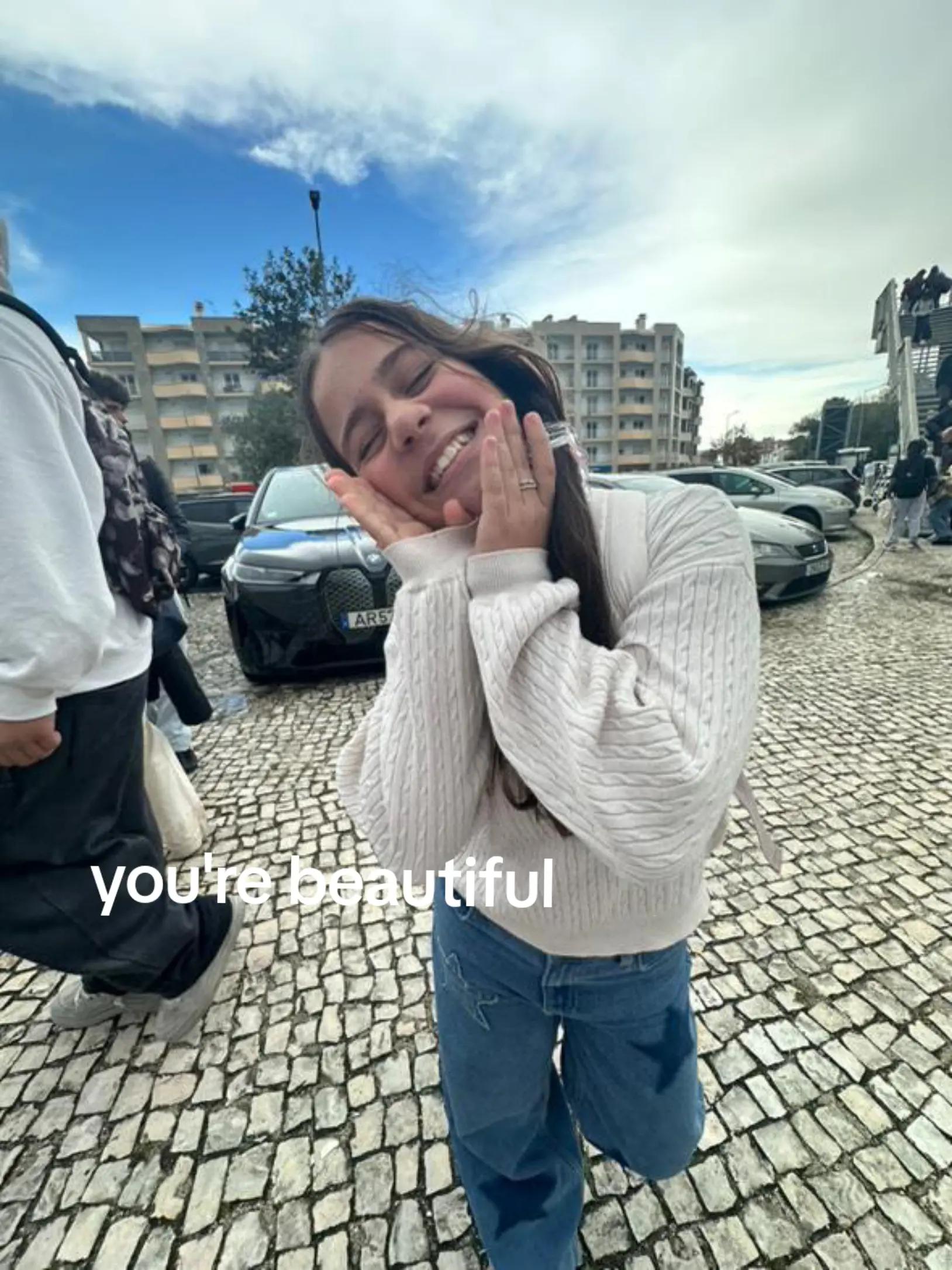 @oq_a_Belly_tá_fazendo...?