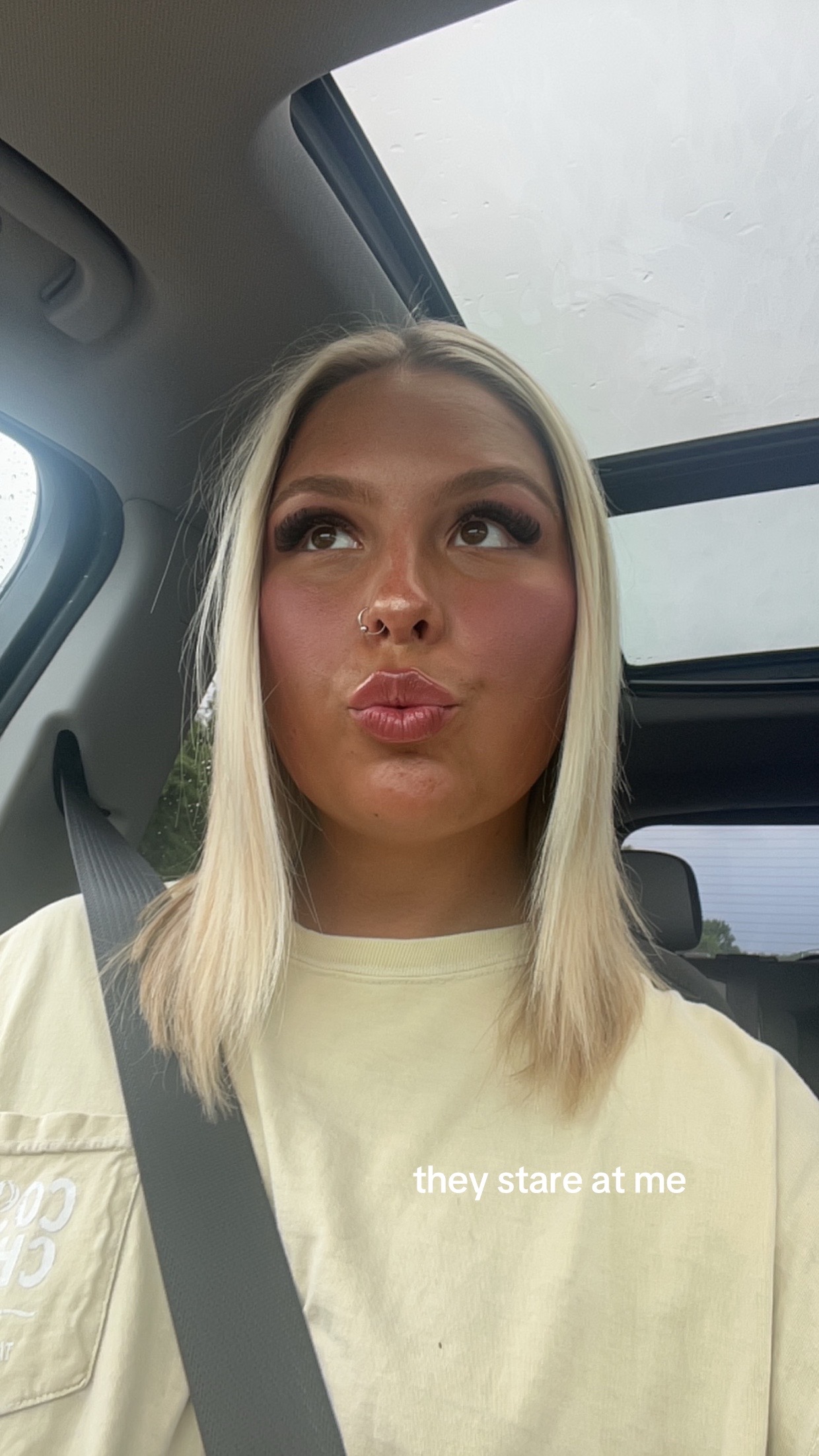 @noelleeehunter