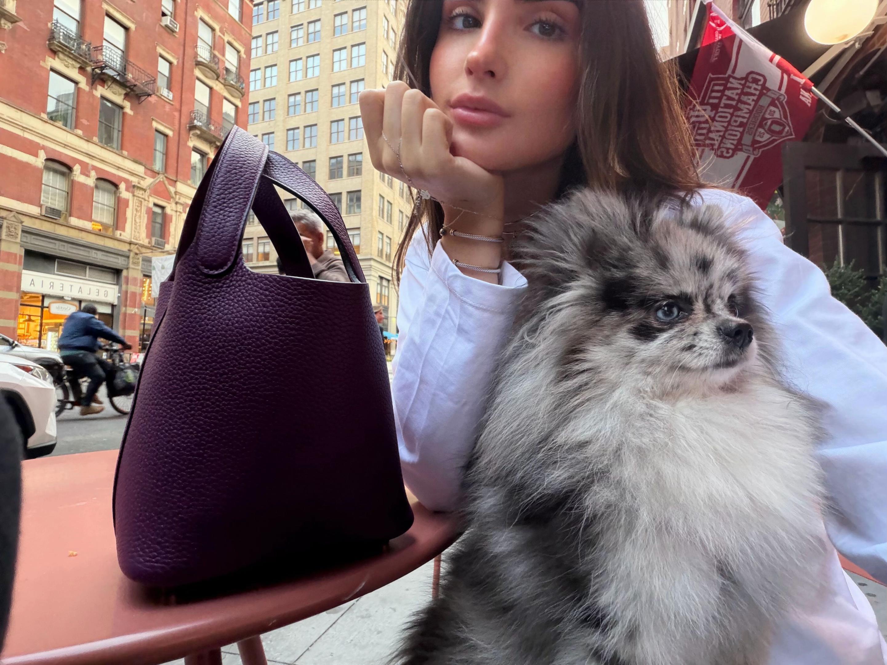 @Victoria🧿