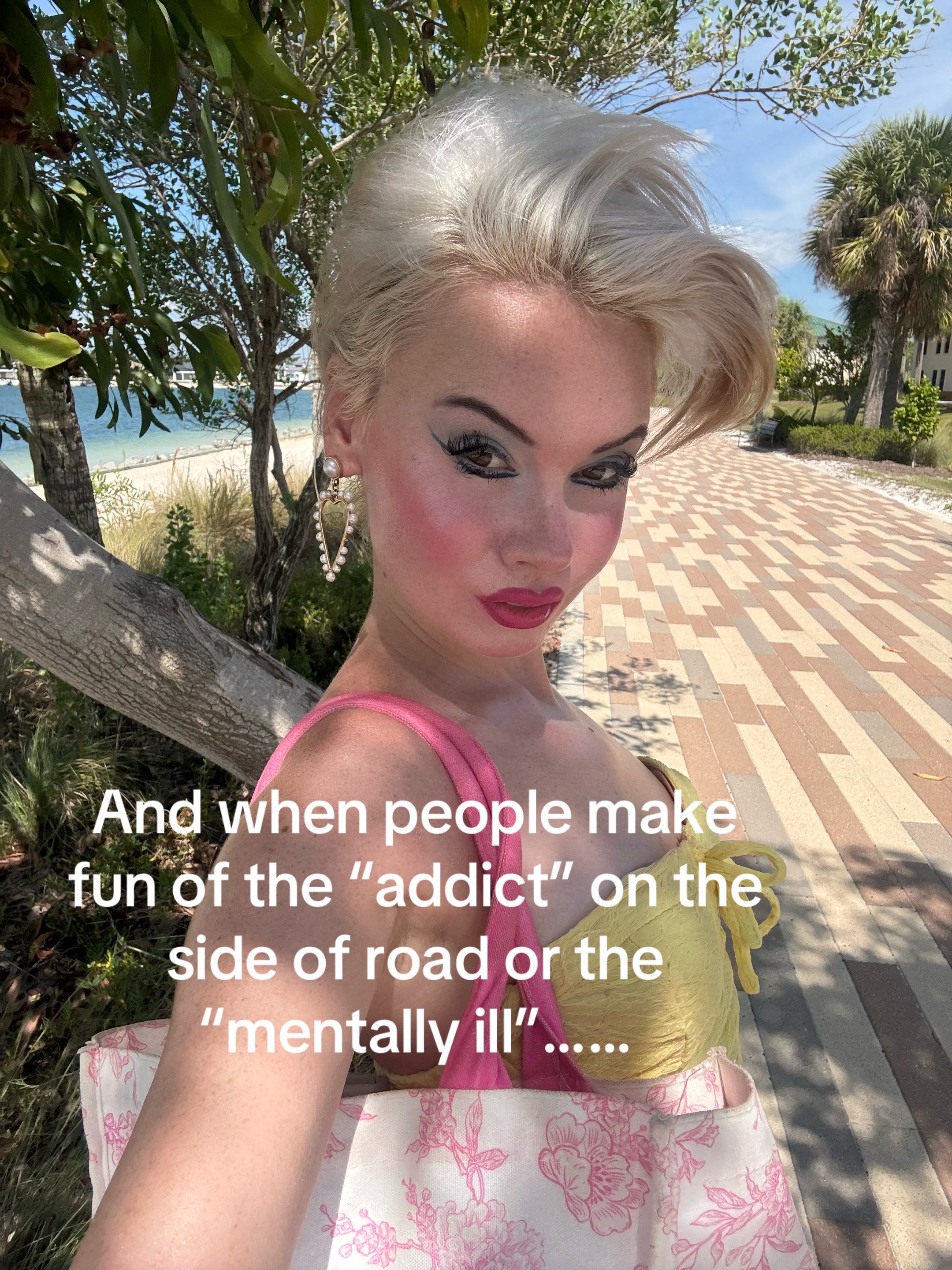 @Leah the Makeup Freak🖤🤘🏻🕸️