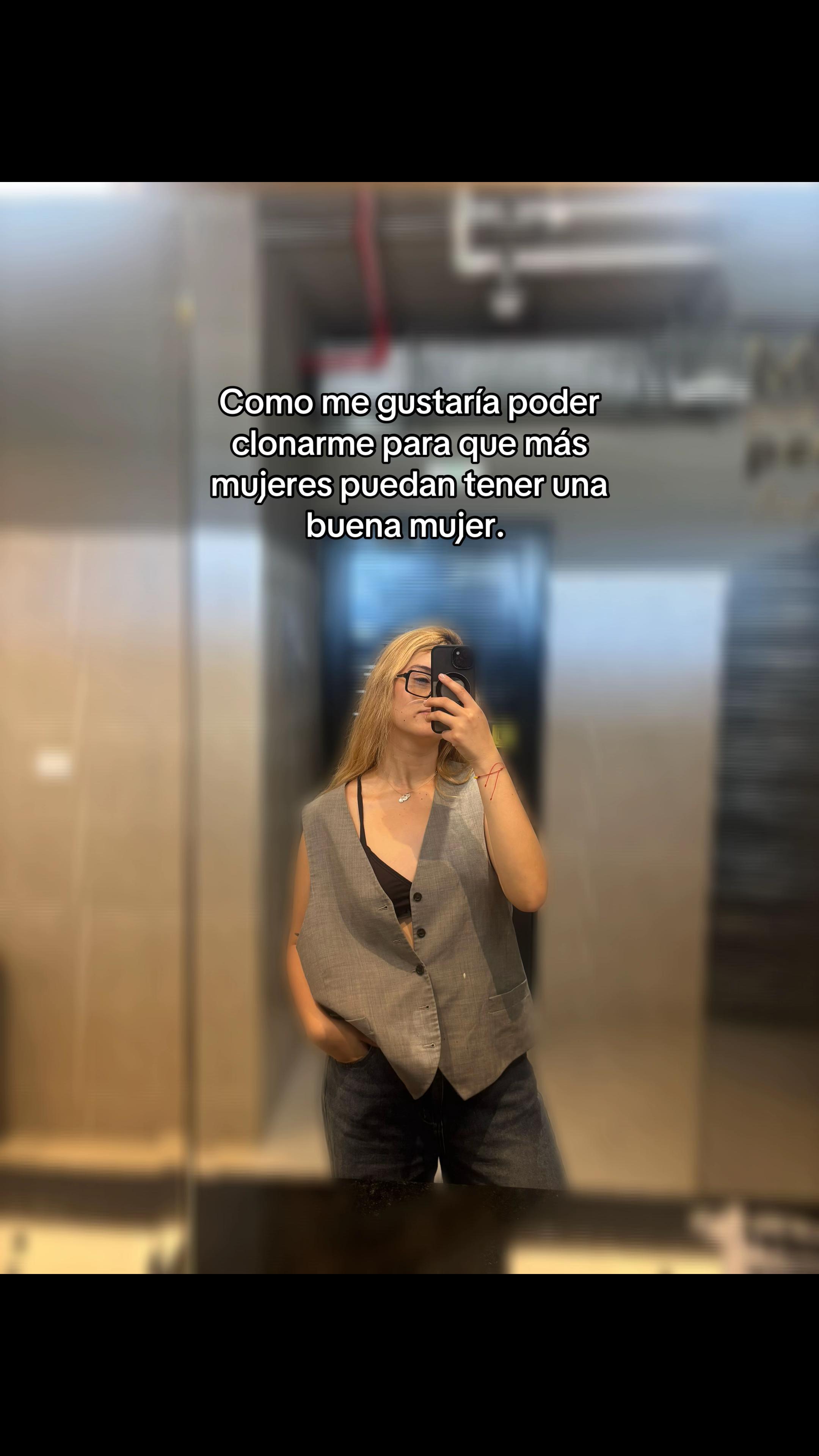@Sof&iacute;a🦂