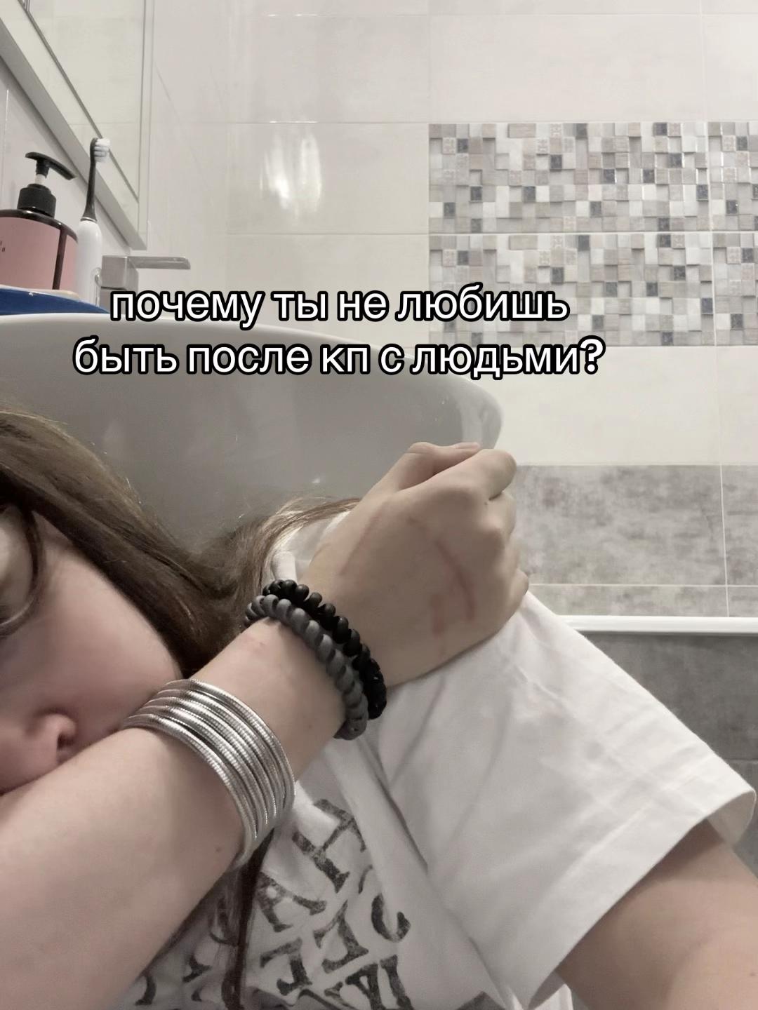 @ᶻ 𝘇 𐰁