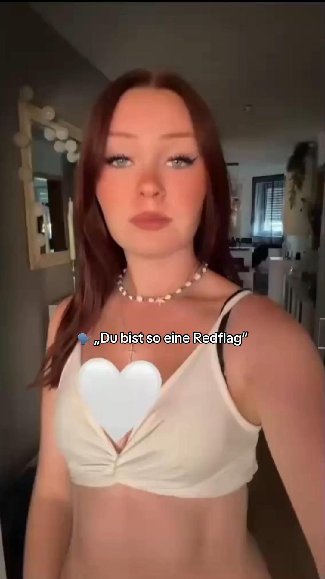 @Melinaaa😋