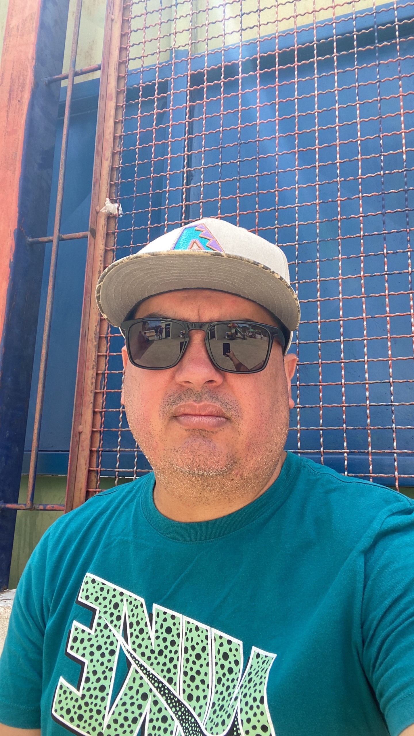 @TOM&Aacute;S LADERA