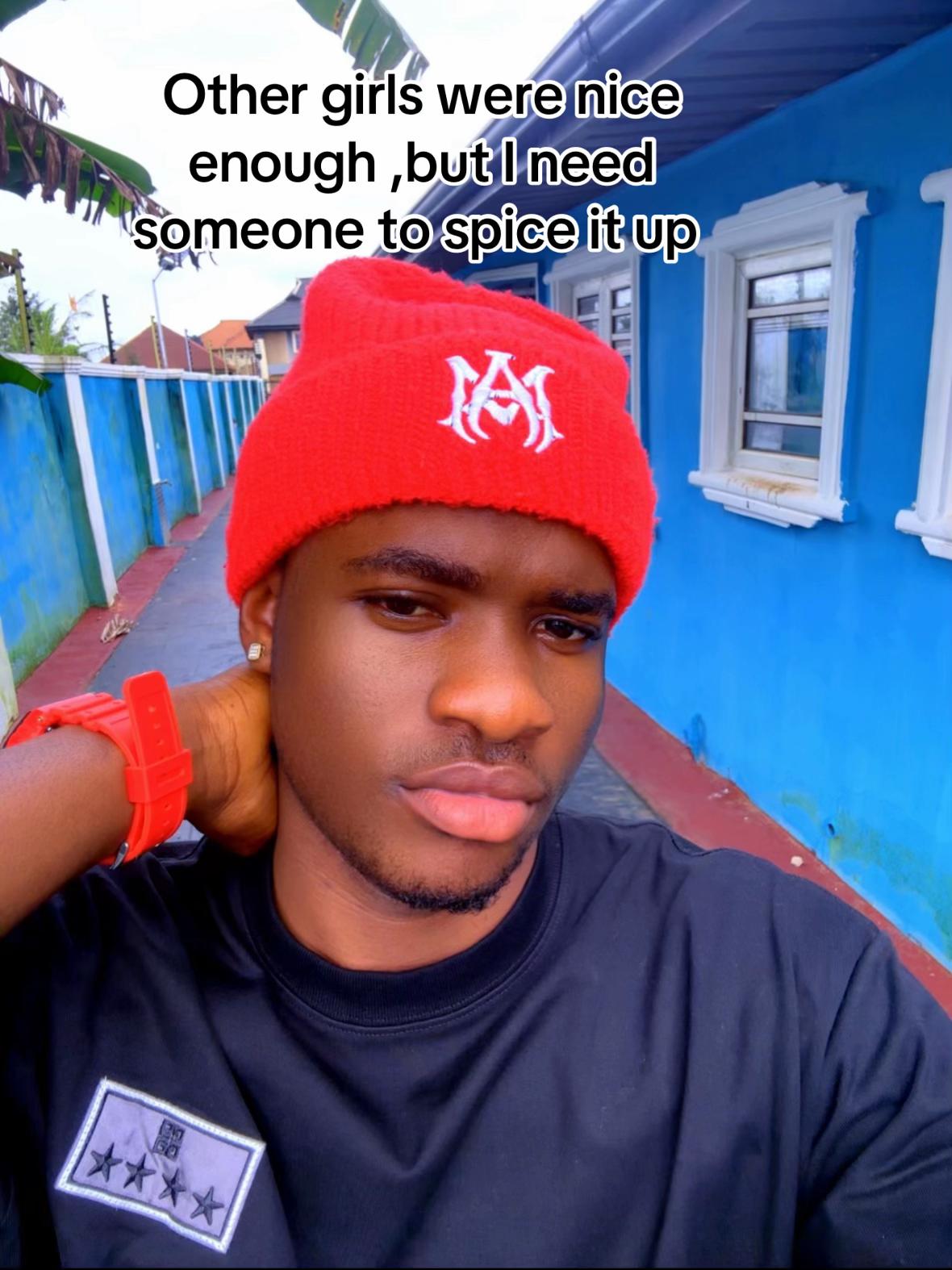 @Callmhe_dreamingboy