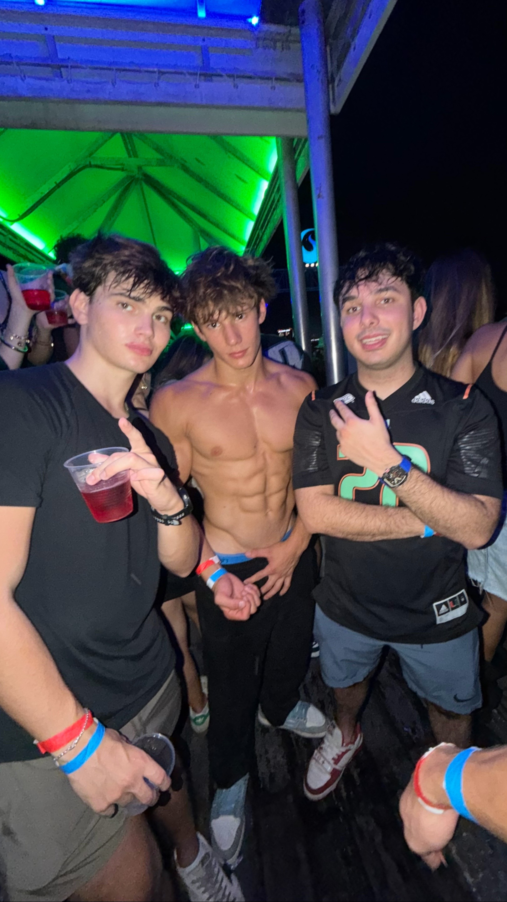 @dylan.lopezz__