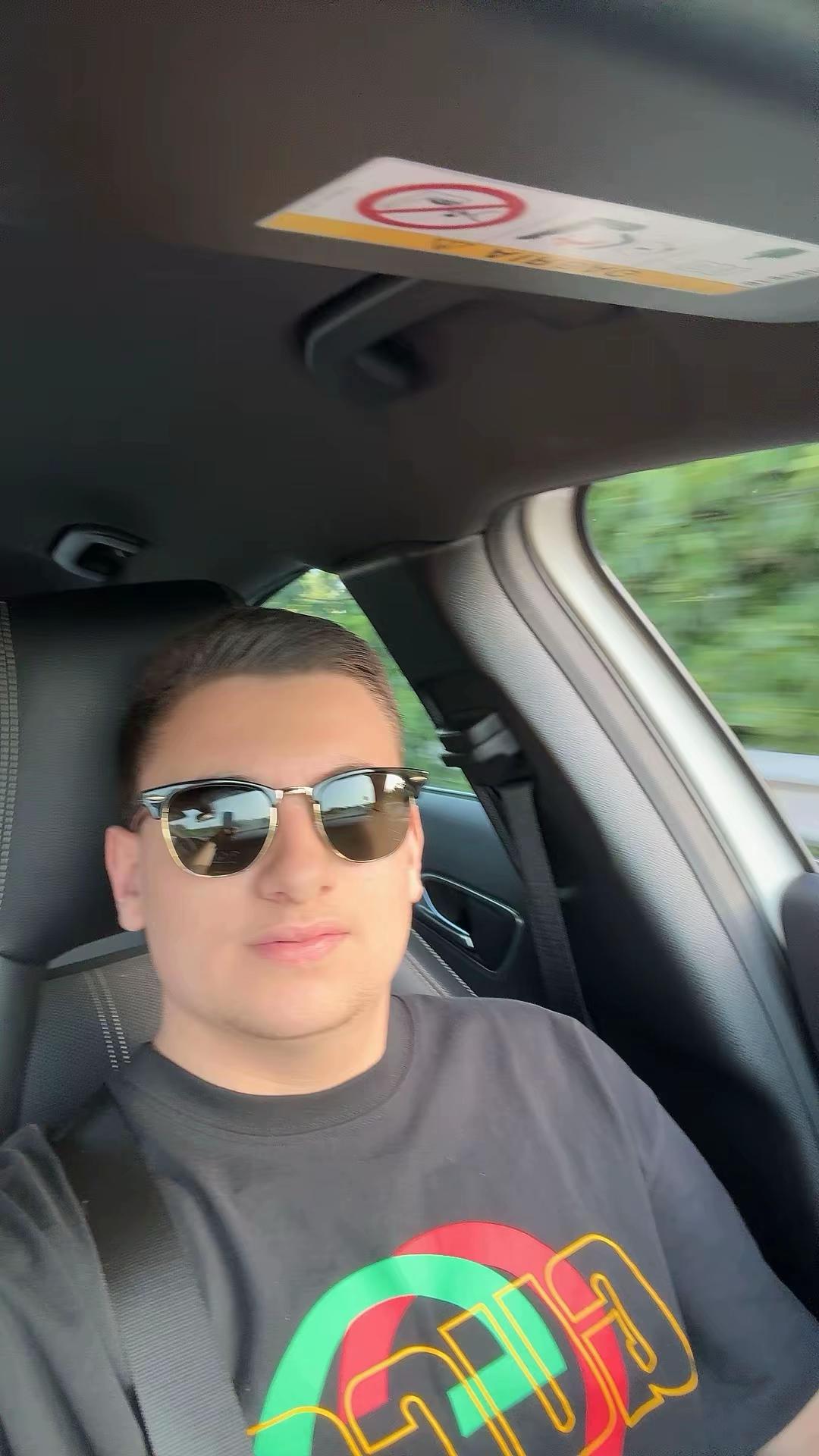 @𝐺 𝐼 𝑂 𝑉 𝐴 𝑁 𝑁 𝐼