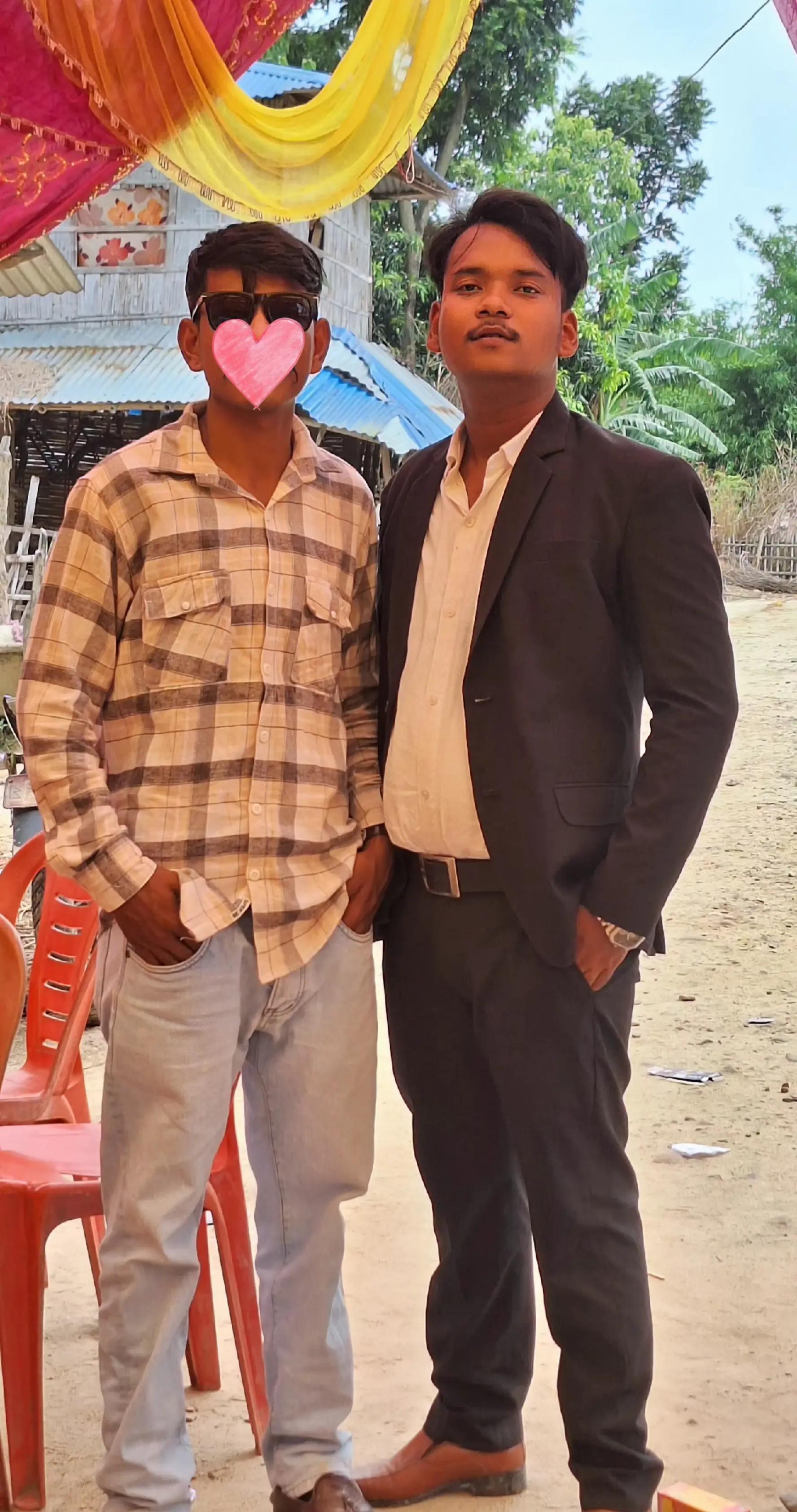 @NAGƐN_THAROO 17 !!