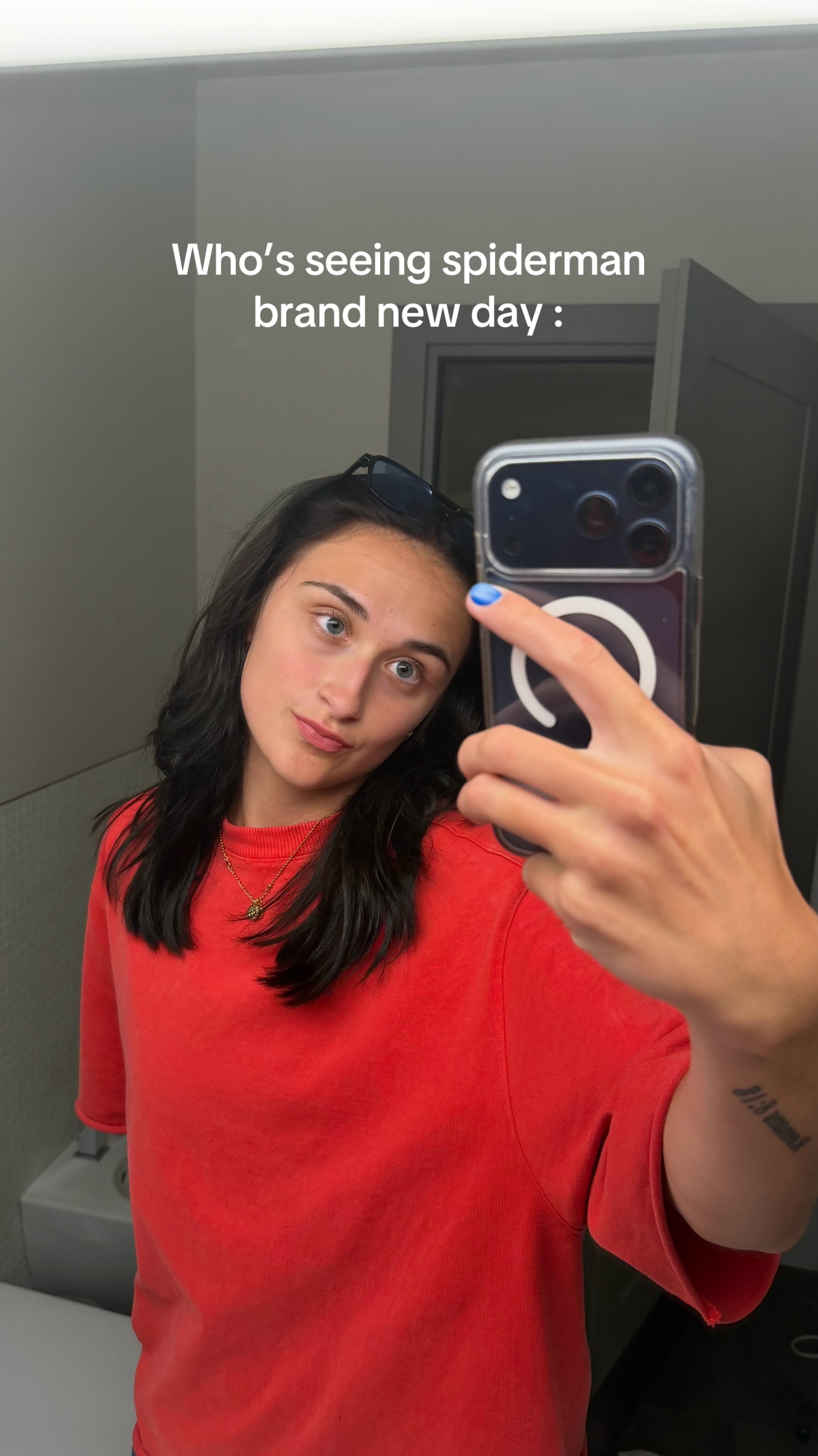 @karah_riley