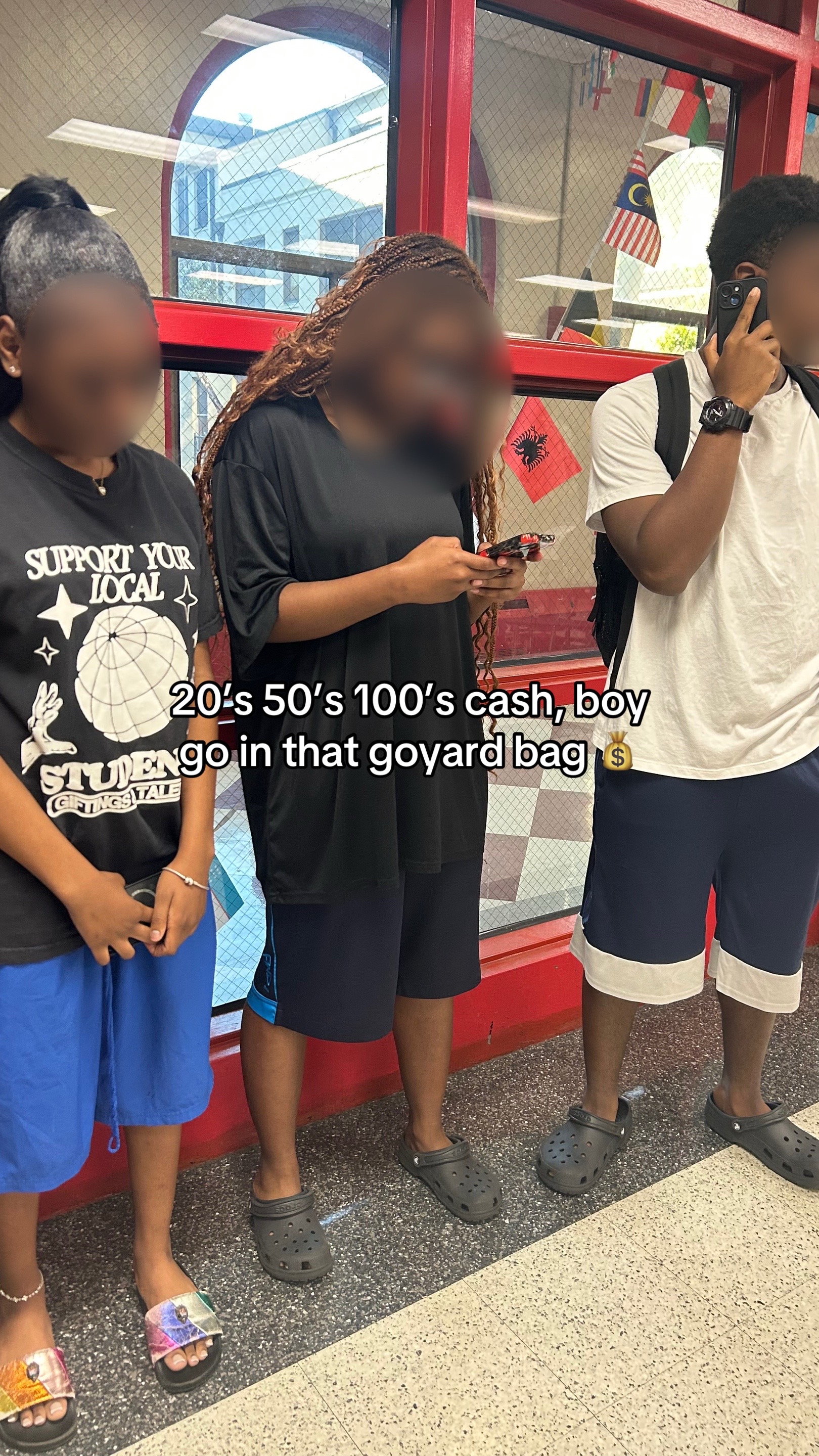@@⃟⃟⃟