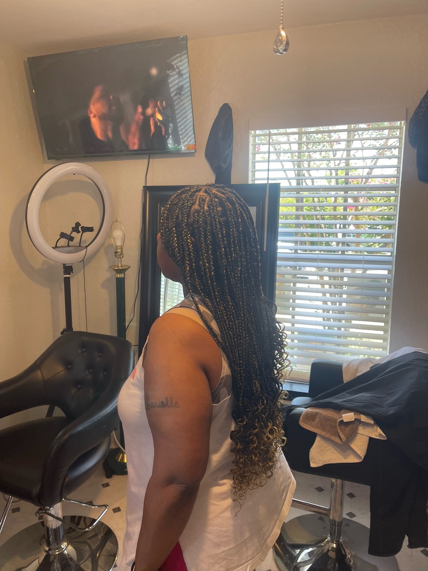 @B&HSocialBeauty
