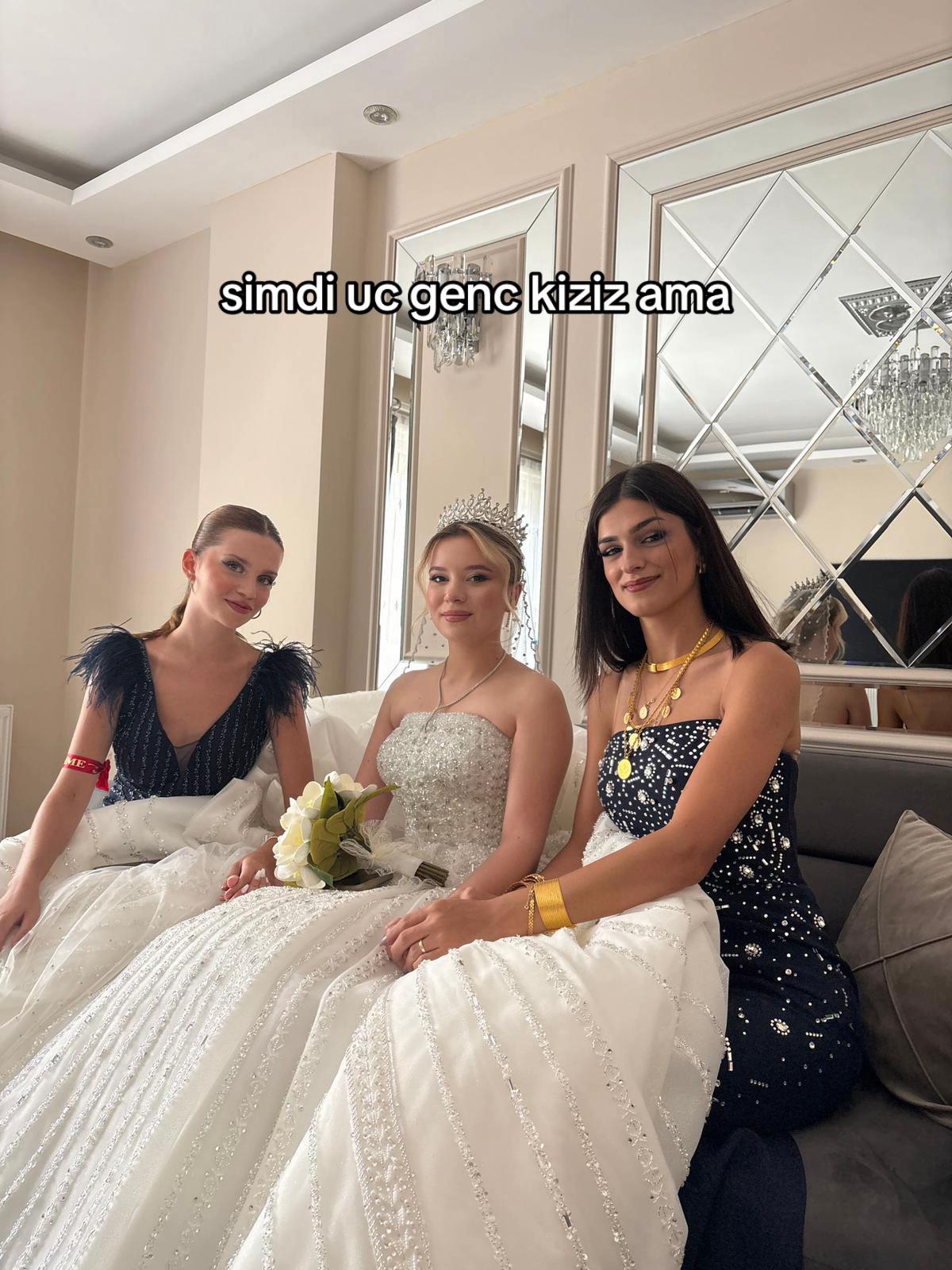 @ceyda💅🏻🩷🫧