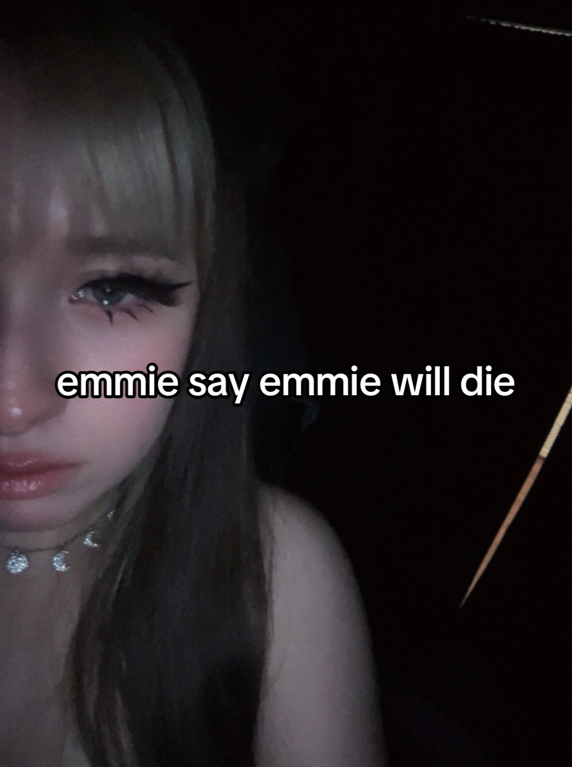 @earthto_emmiee