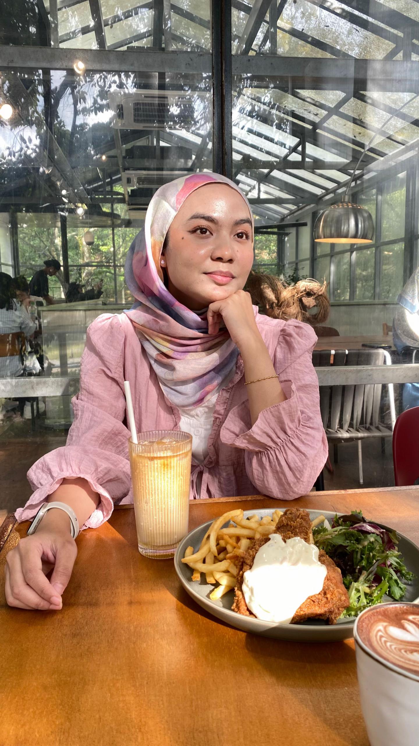 @ainshaz