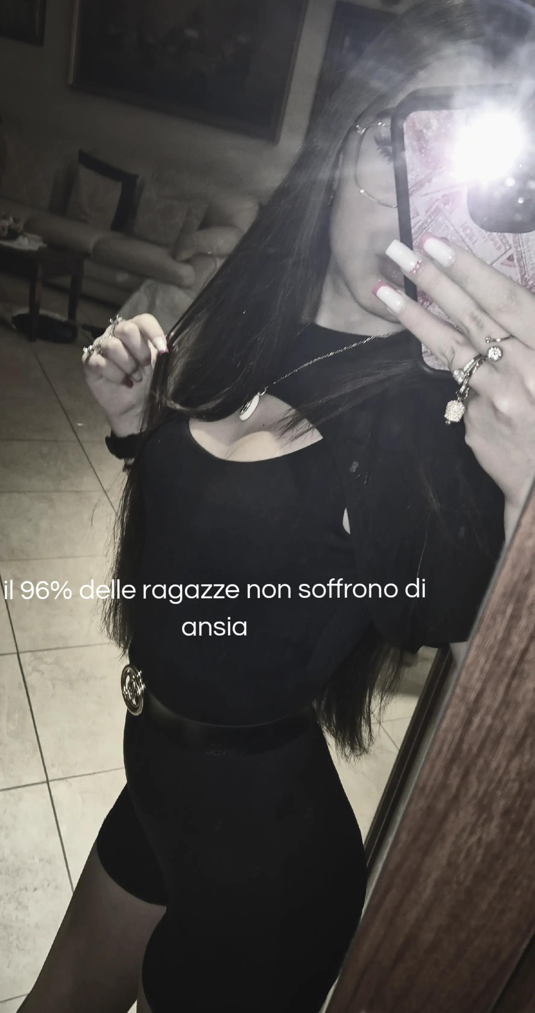@𝒩ℴℯ𝓂𝒾_.𝟏𝟕🥀