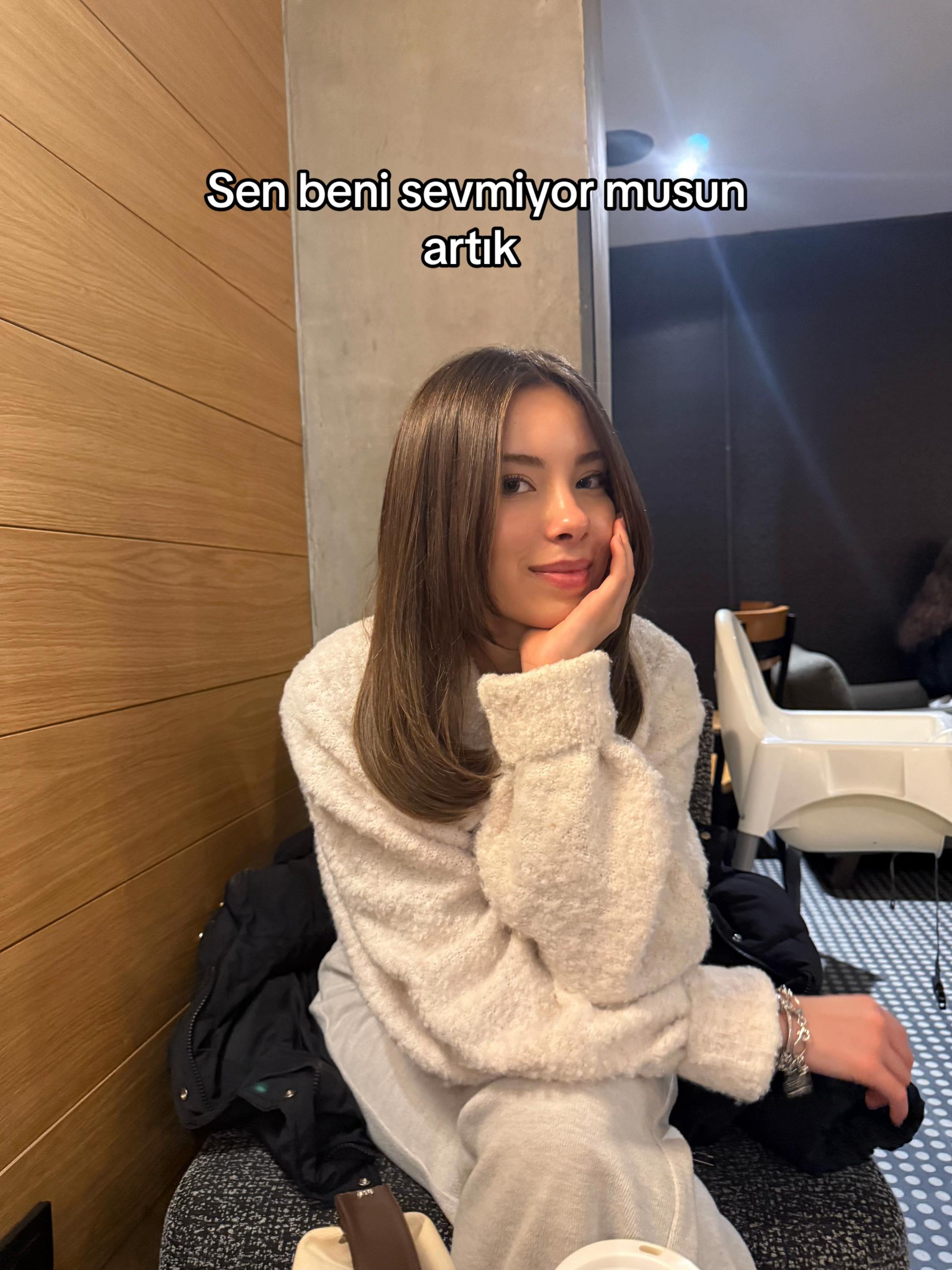 @ela ekin