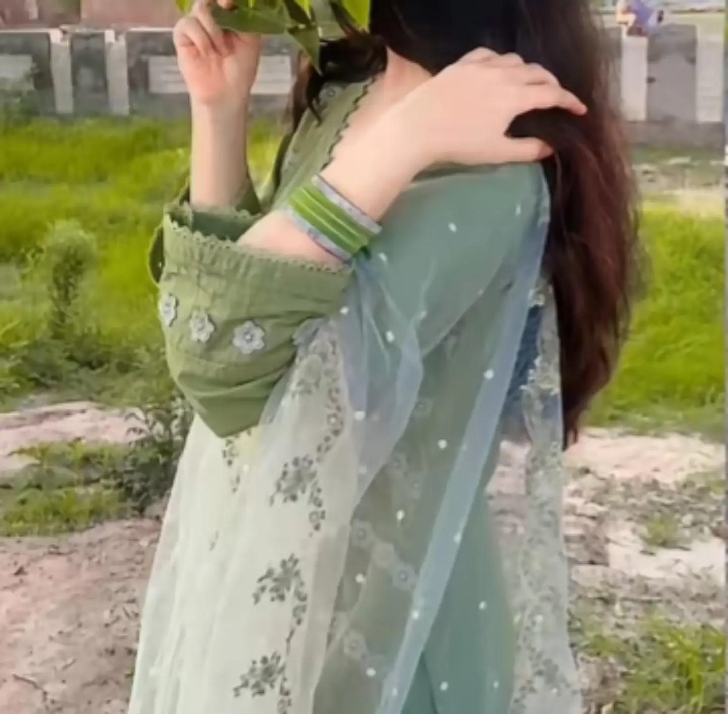 @Zainab 🌹