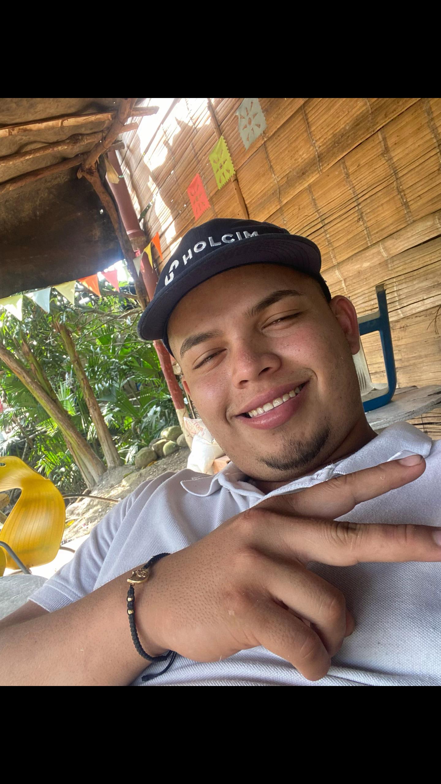 @Felipe Niño