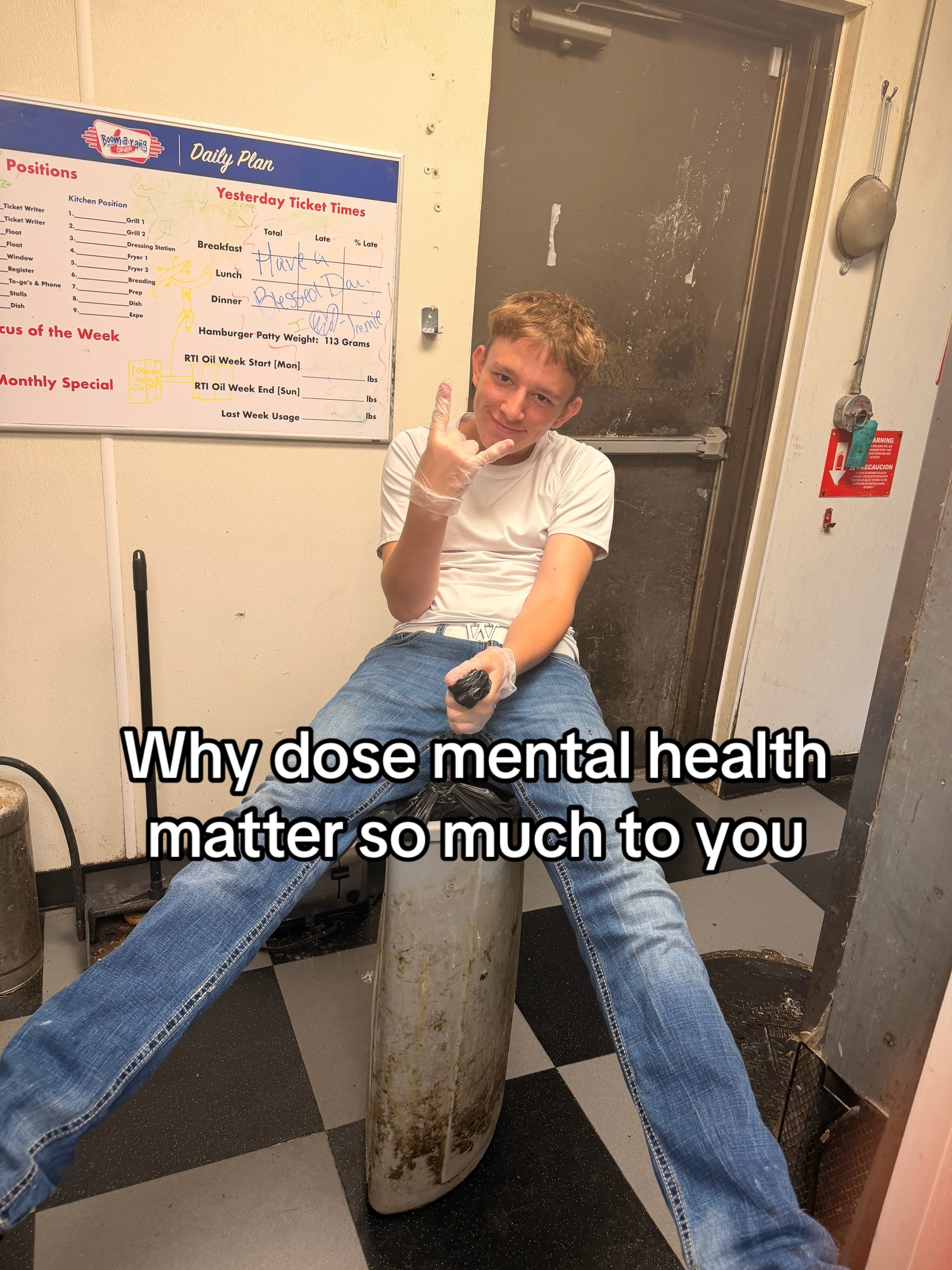 @️