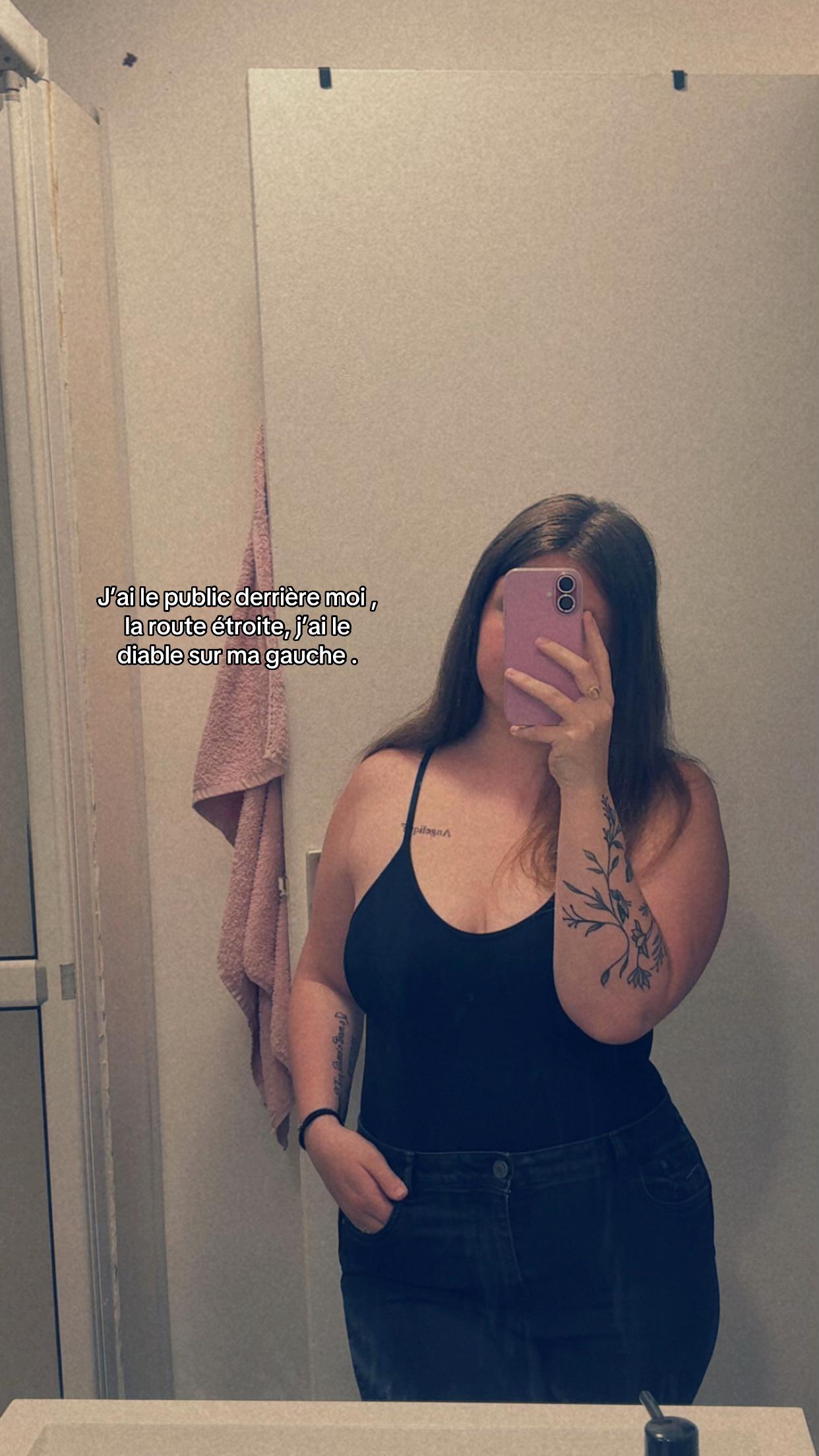 @Julia🪫