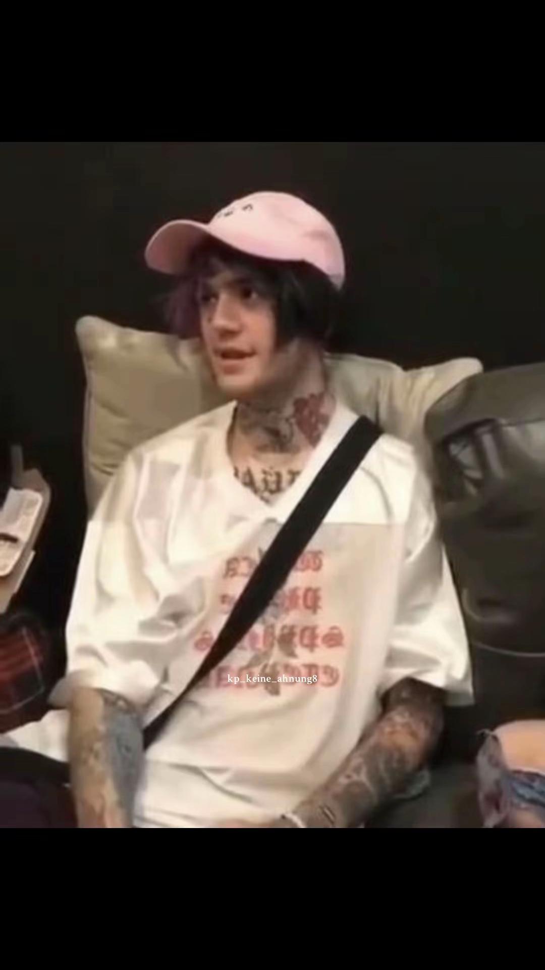 @Lil peep fan page🫶🏽𝐋☹︎𝐕𝐄