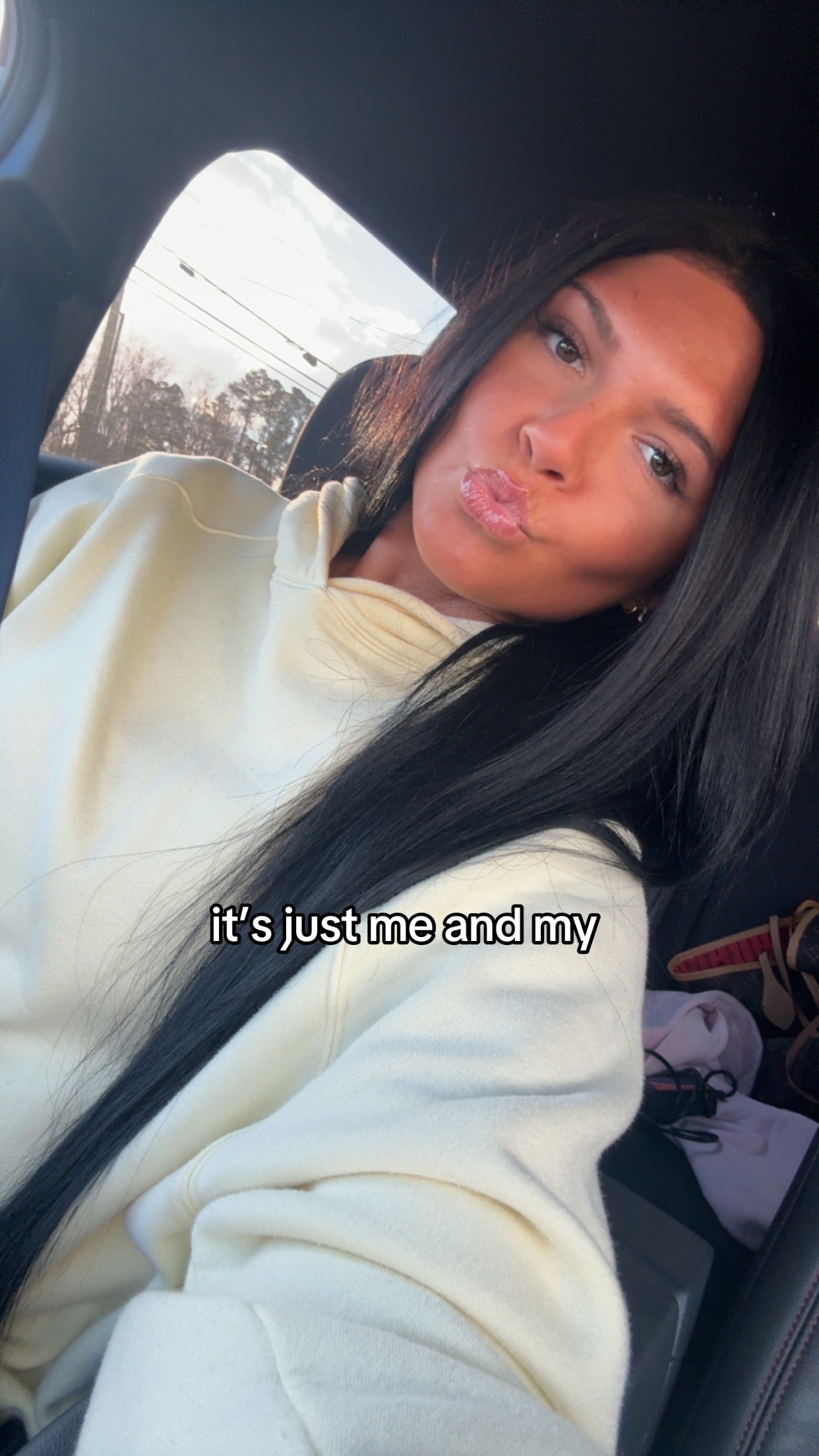 @CY