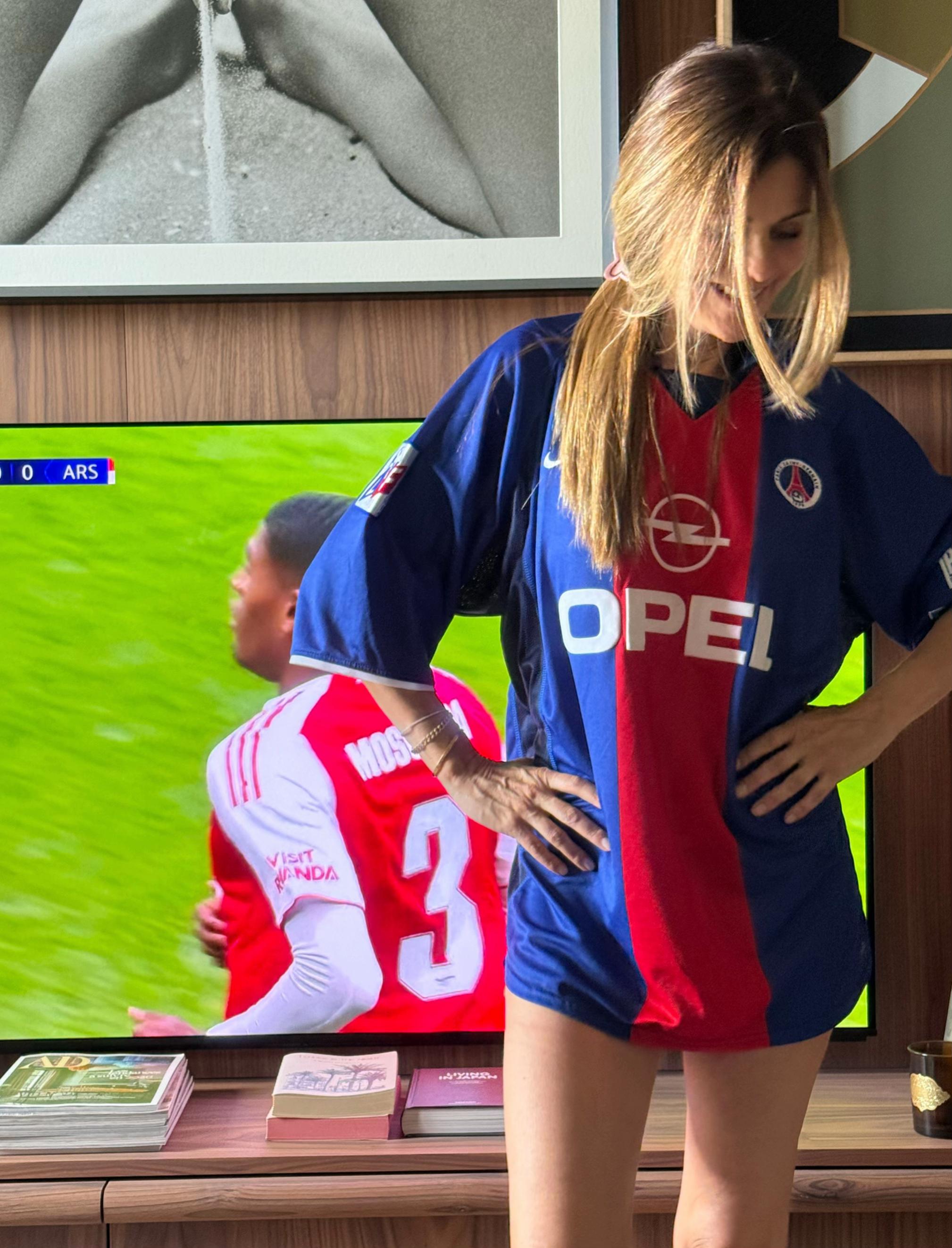 @CecileSimeone