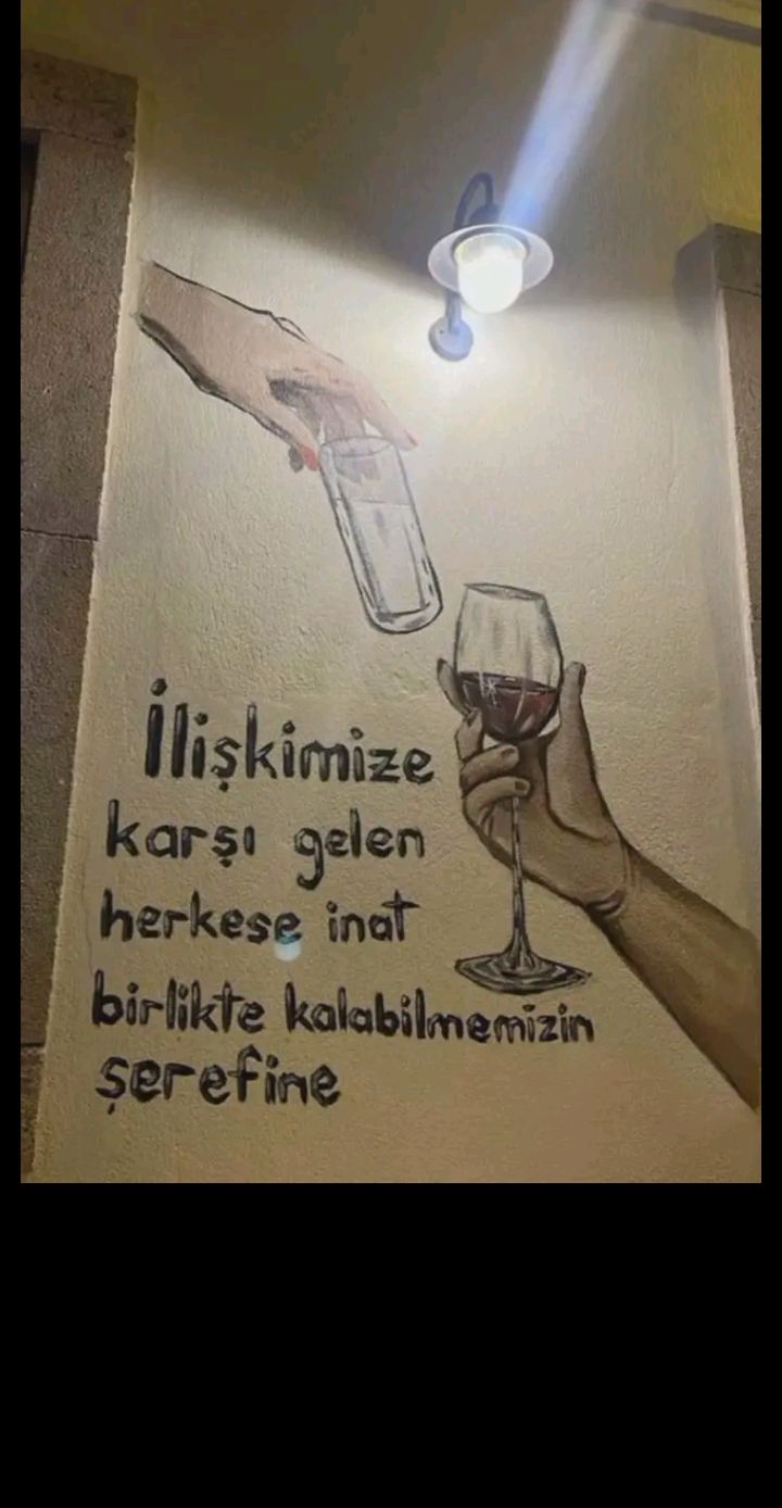 @Menekşe Türkkan