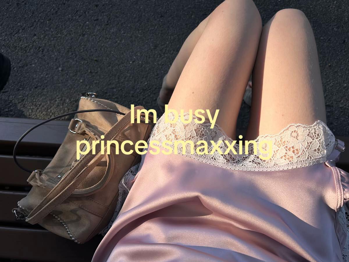@🪷