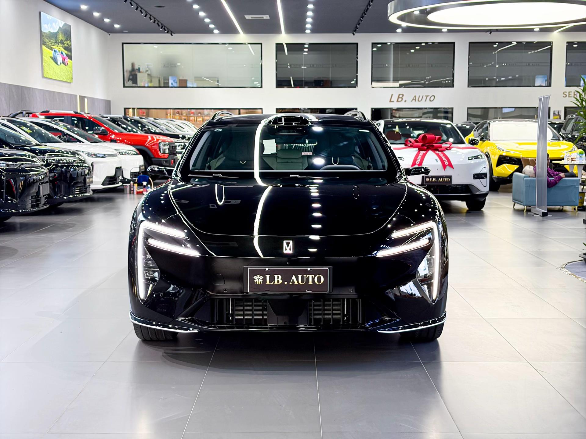 @LB.Auto Sophanith