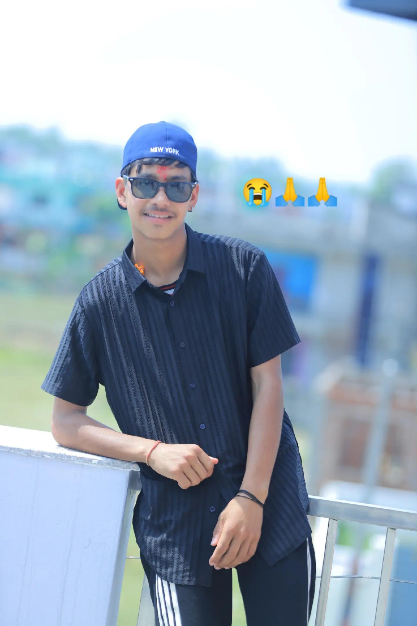 @Lokendra 👑💪🤙