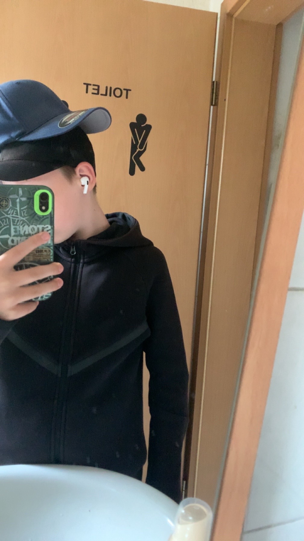 @𝐌.𝐗_𝐤𝐫𝐥👅🫰🏼