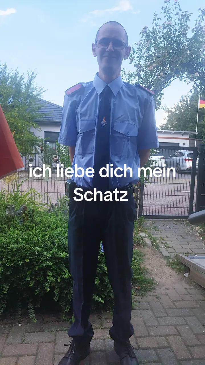 @Knochenfrau