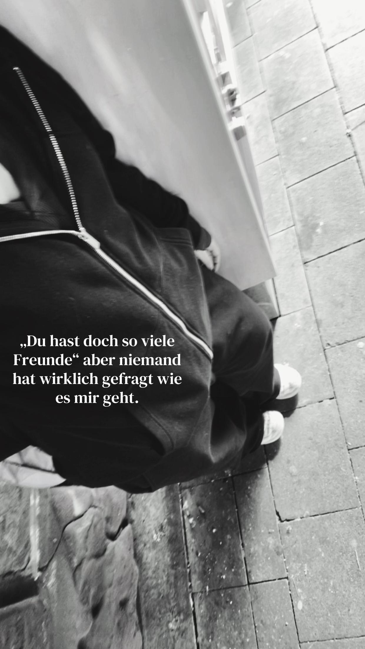 @𝐌𝐞𝐥𝐨𝐝𝐲 𝐋𝐞𝐚𝐧𝐧🌑