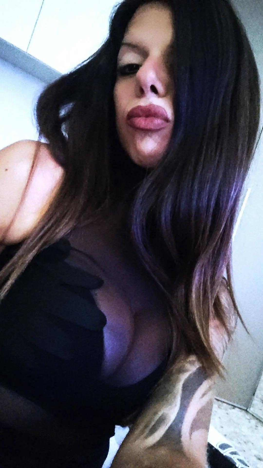 @annacroco482