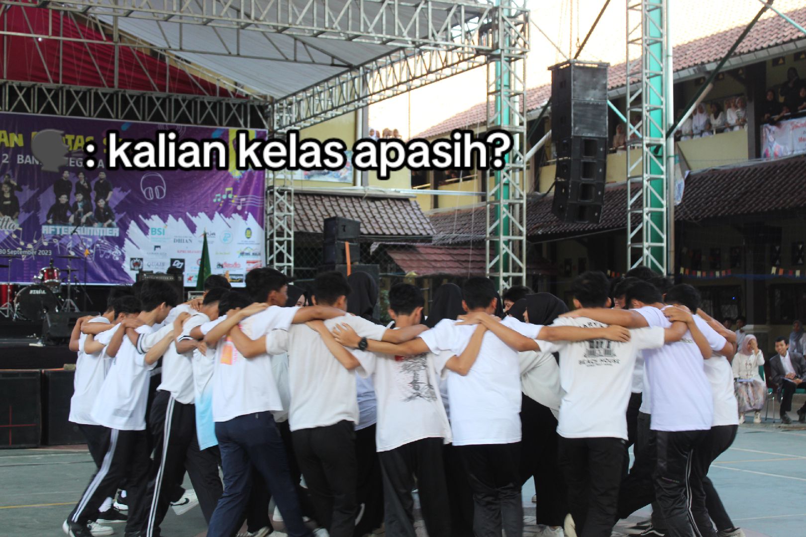 @XII RELIGION M2B