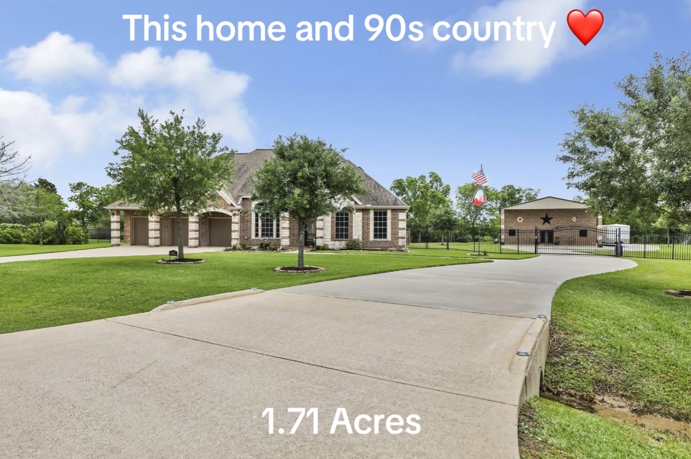 @roxiesellshouses