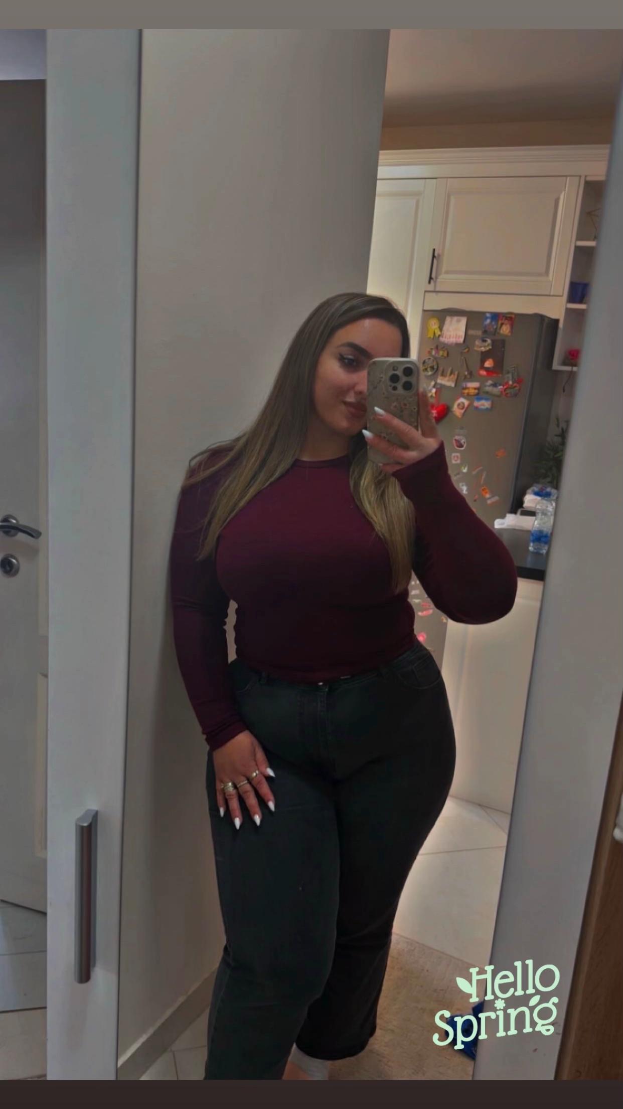 @Dina🌸
