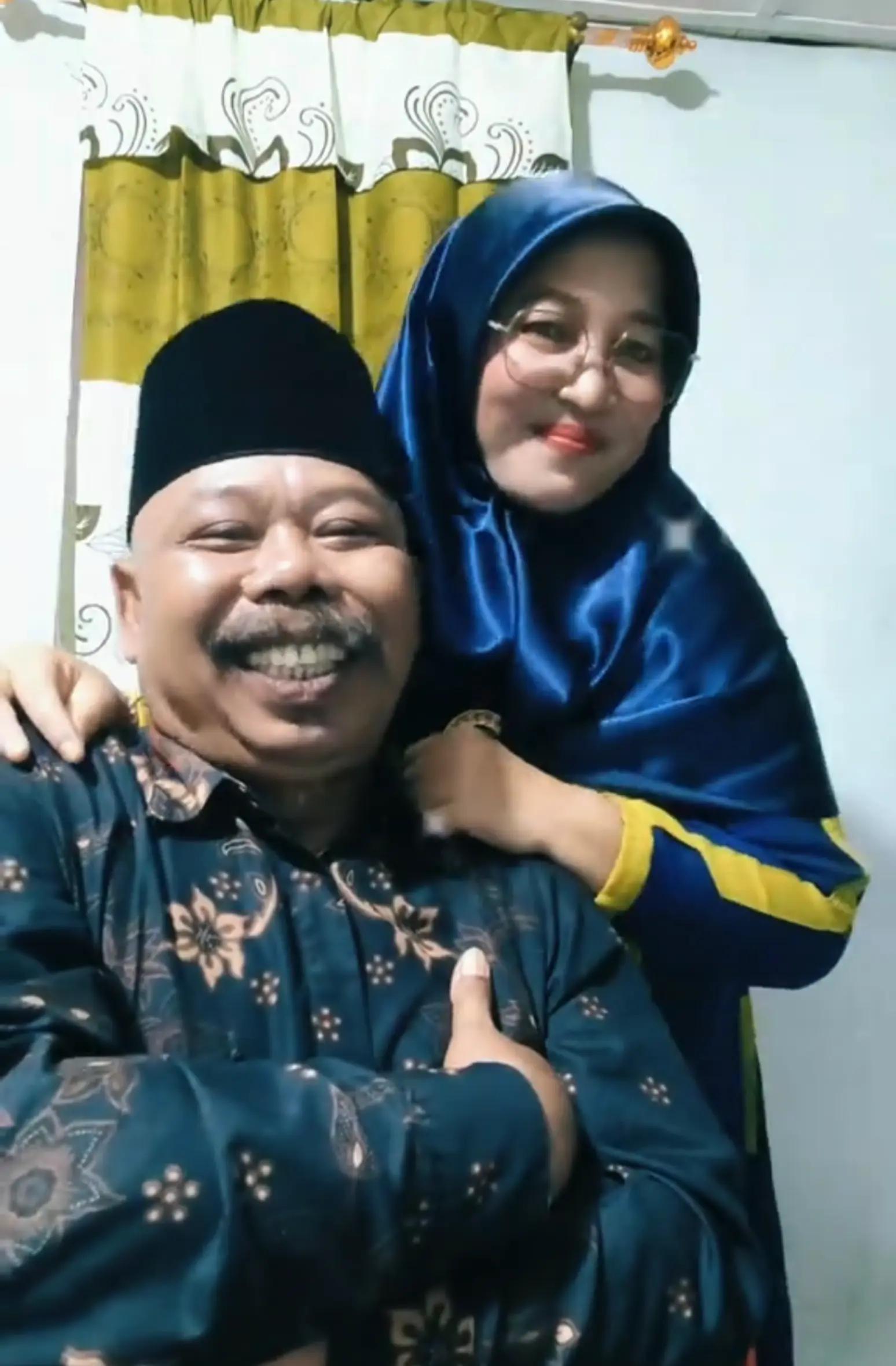 @PAKDE KARWOK
