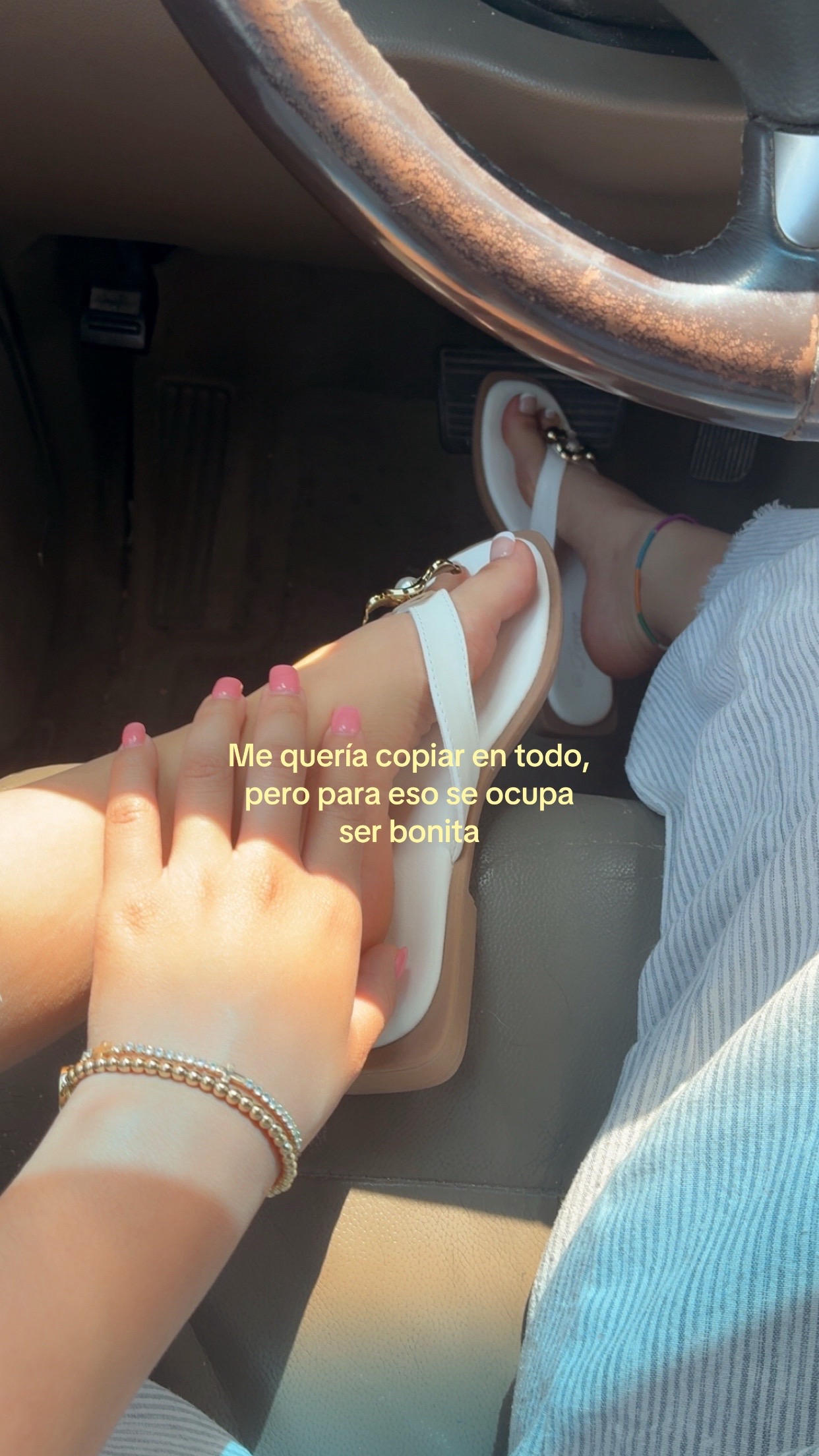 @martes miercoles friday