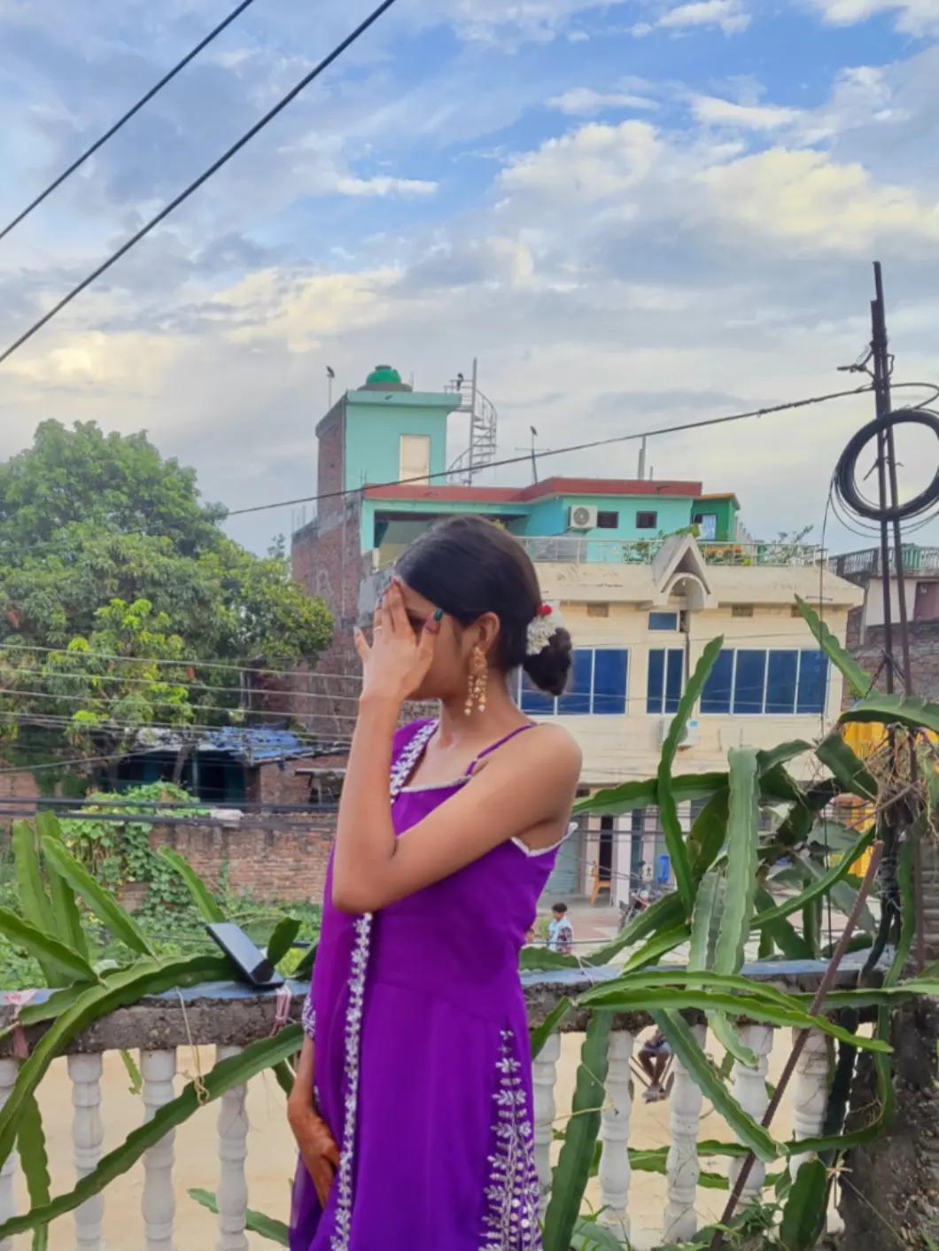 @राधे राधे 🦚👣