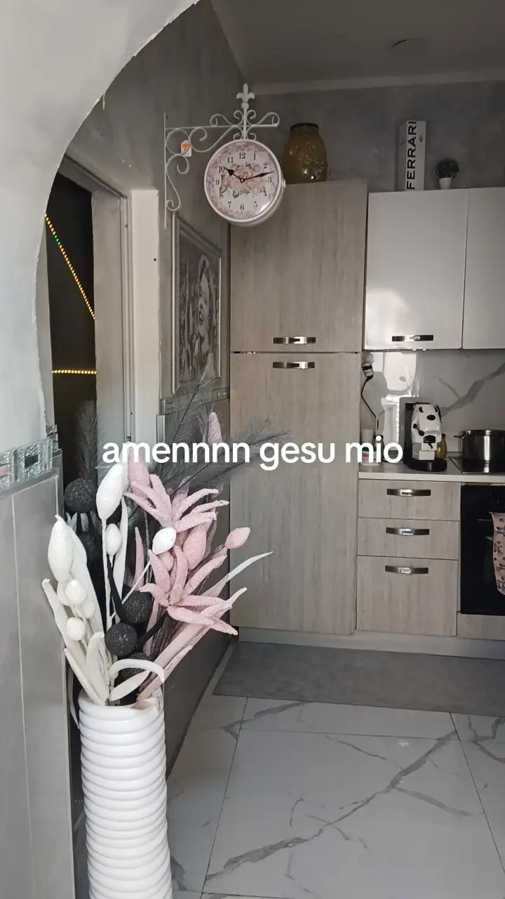 @stefania