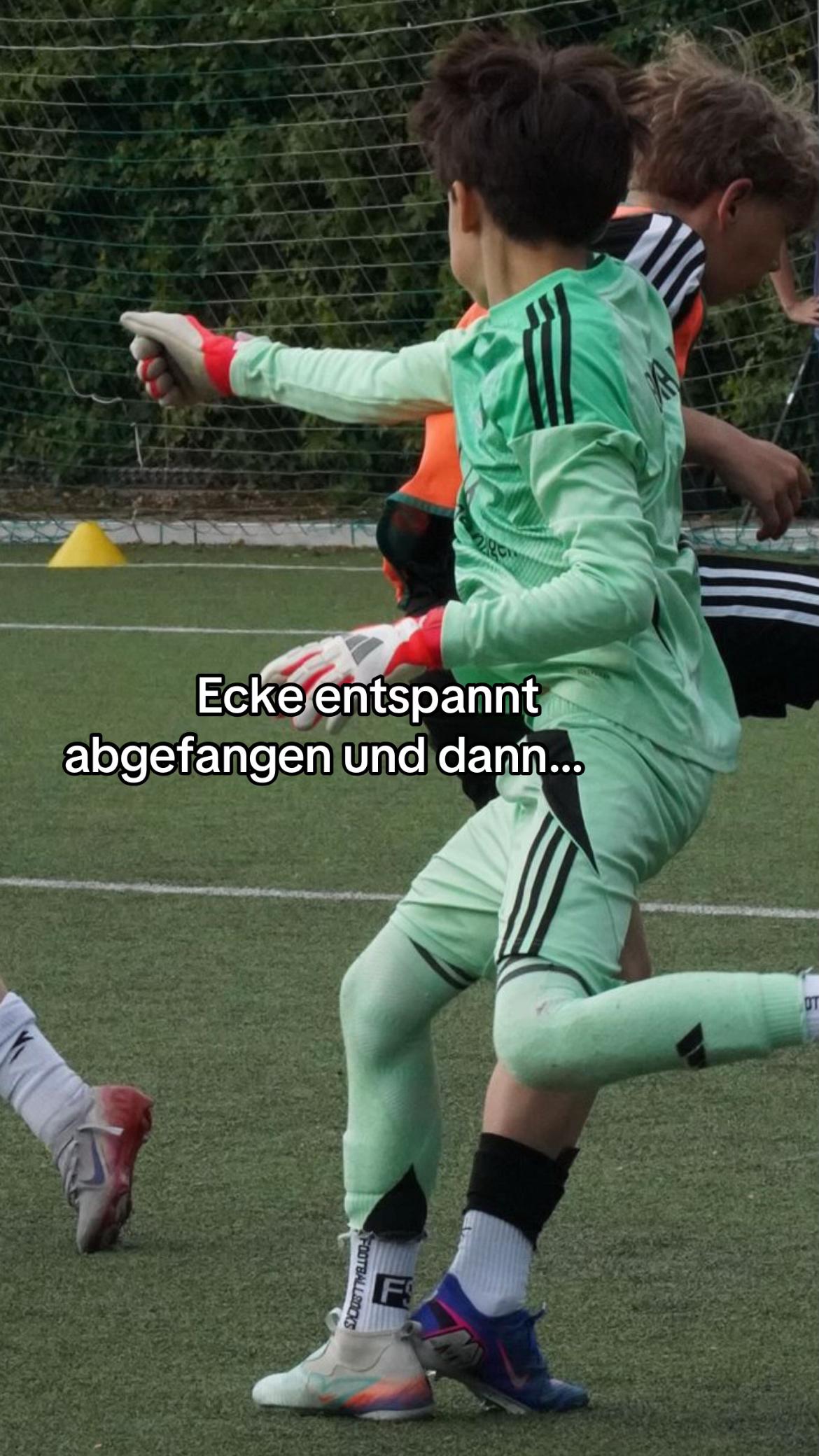 @CruzTheWall🧤