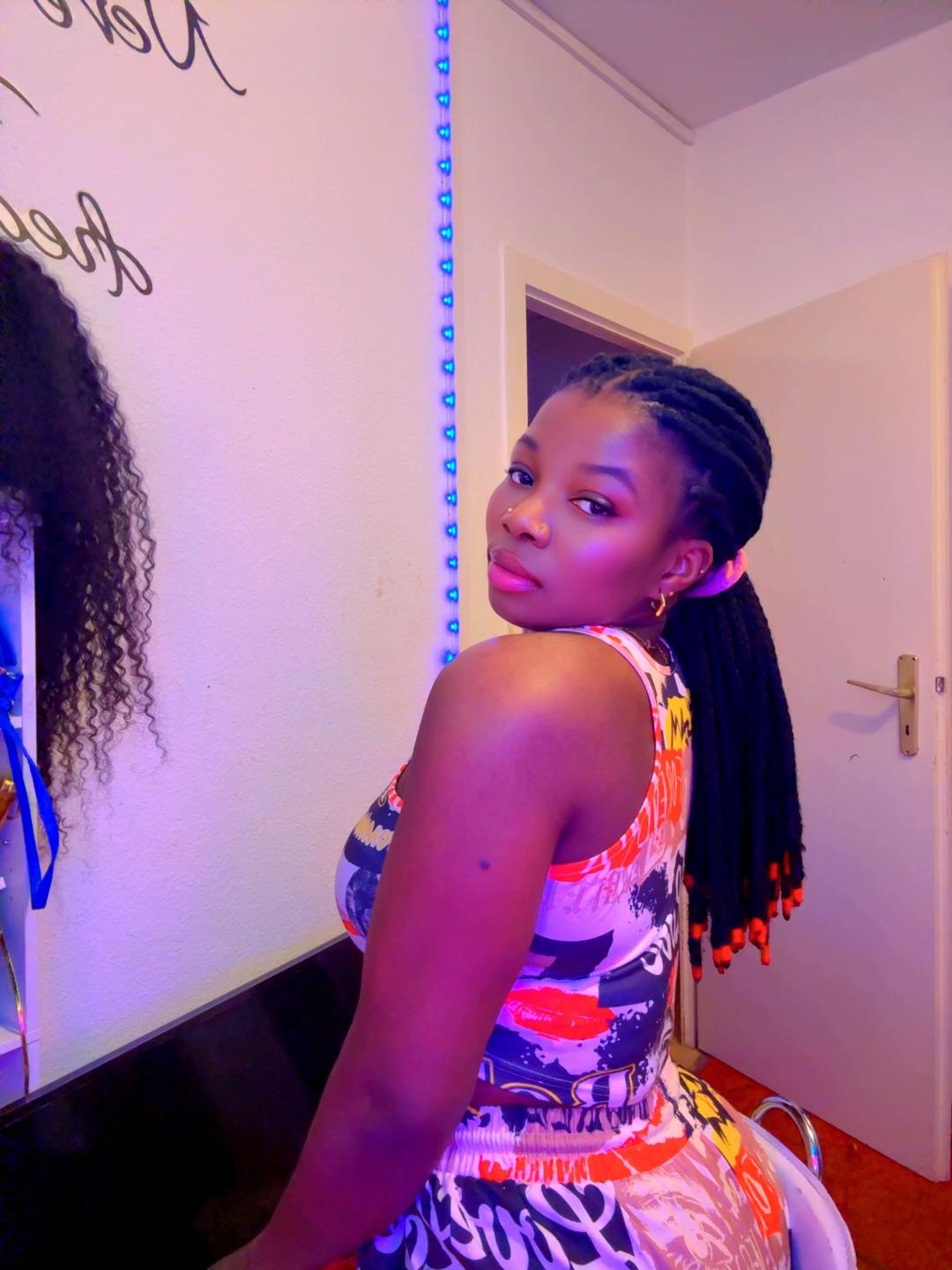 @sharonkush_