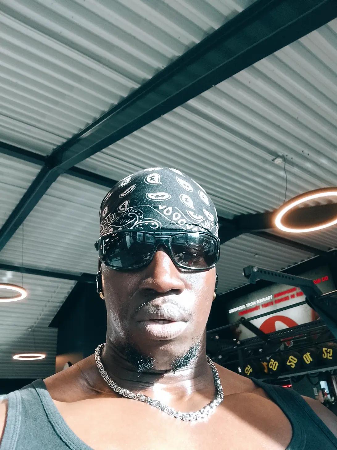 @Goldberg☠️